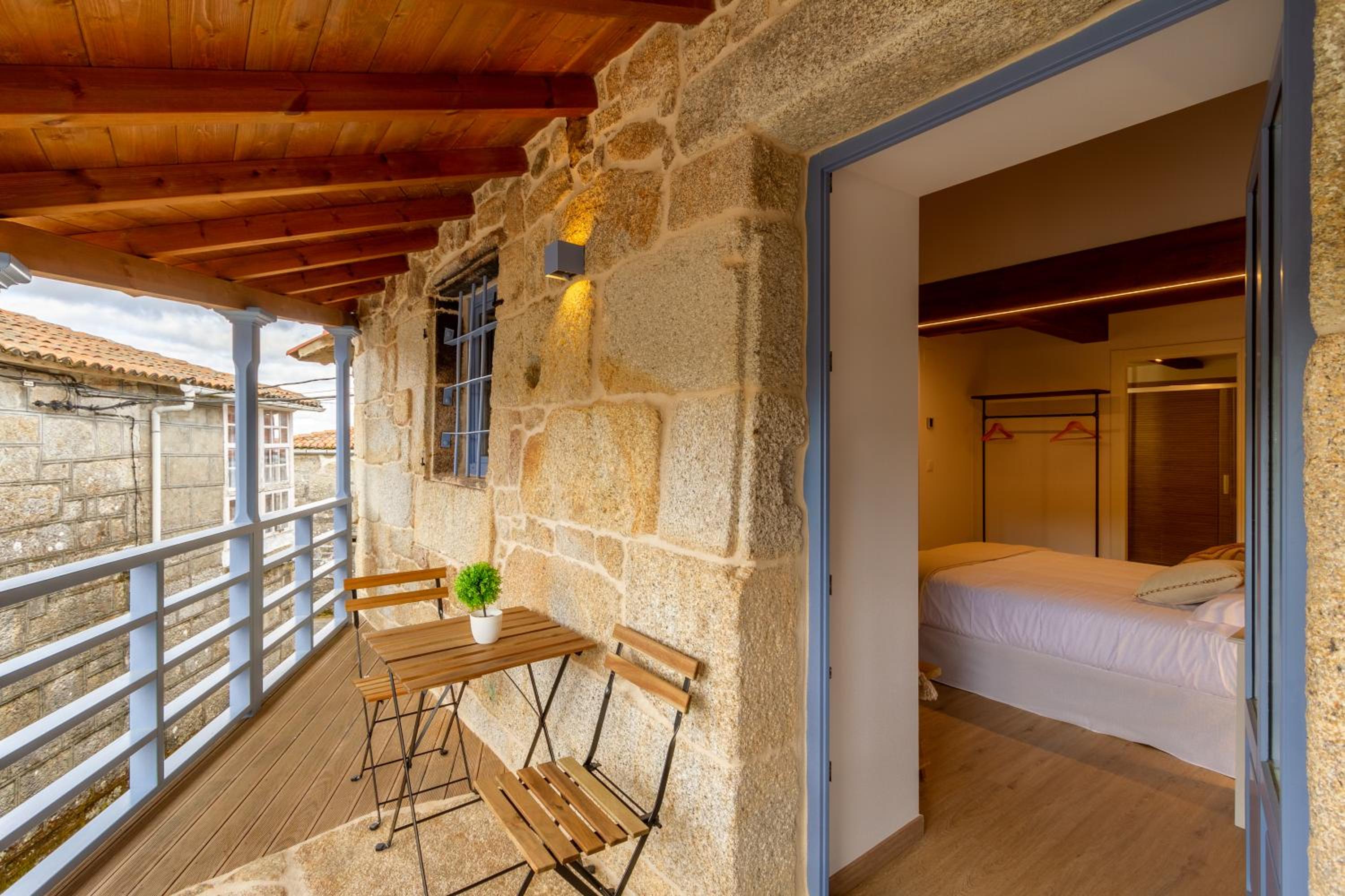 Apartment with Terrace photo 3