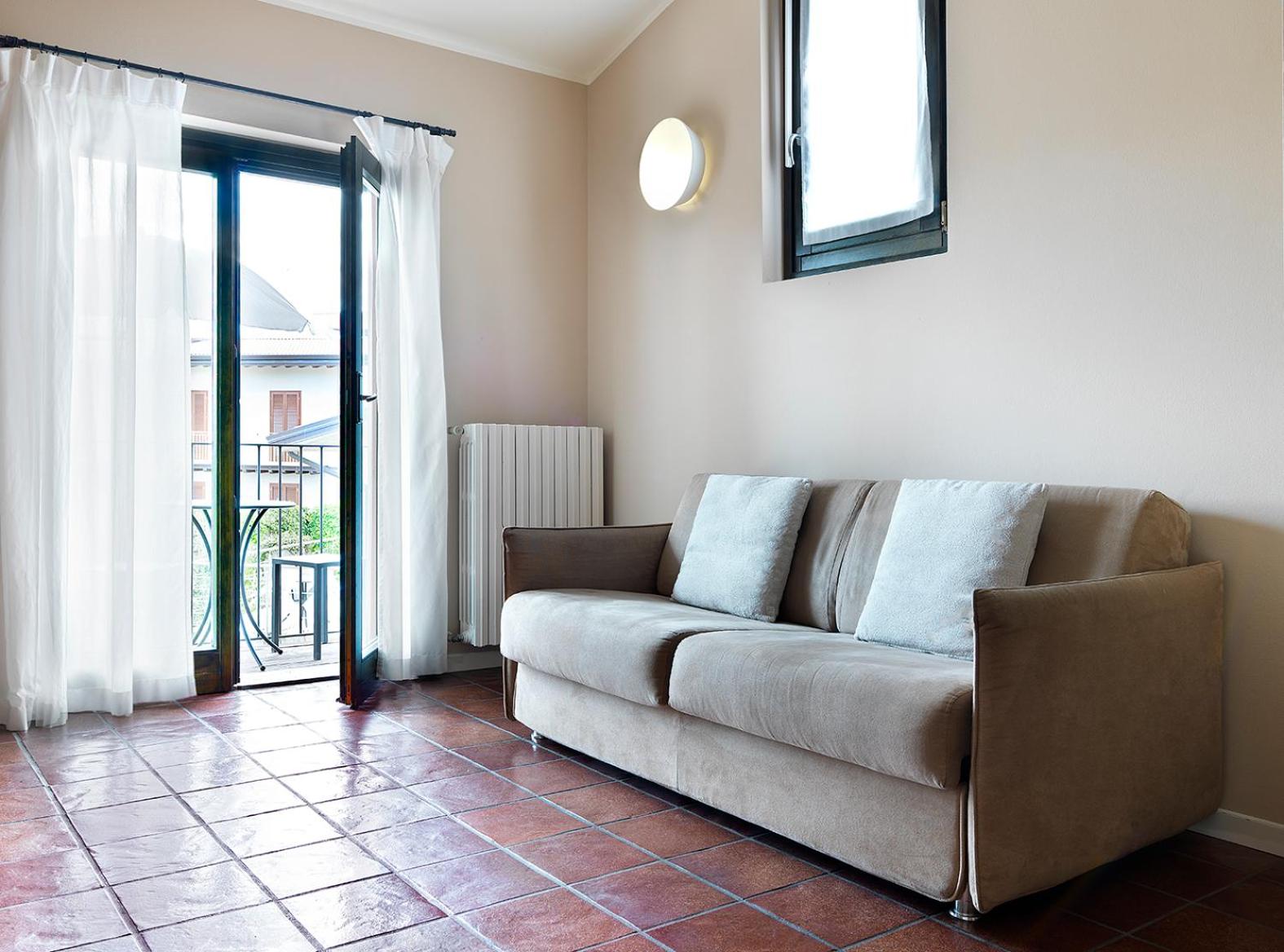 Classic One Bedroom Apartment