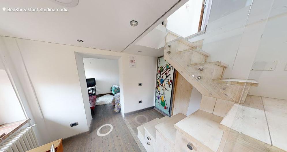 Double Room - Photo 25