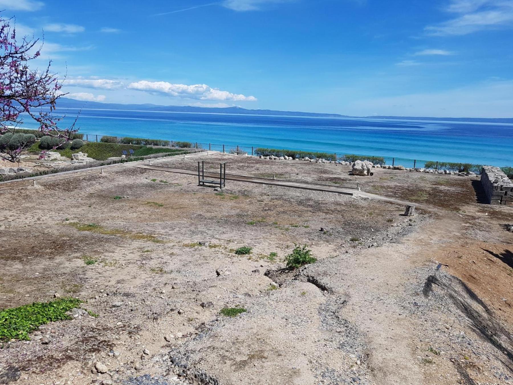 Apartment with Sea View - Photo 28