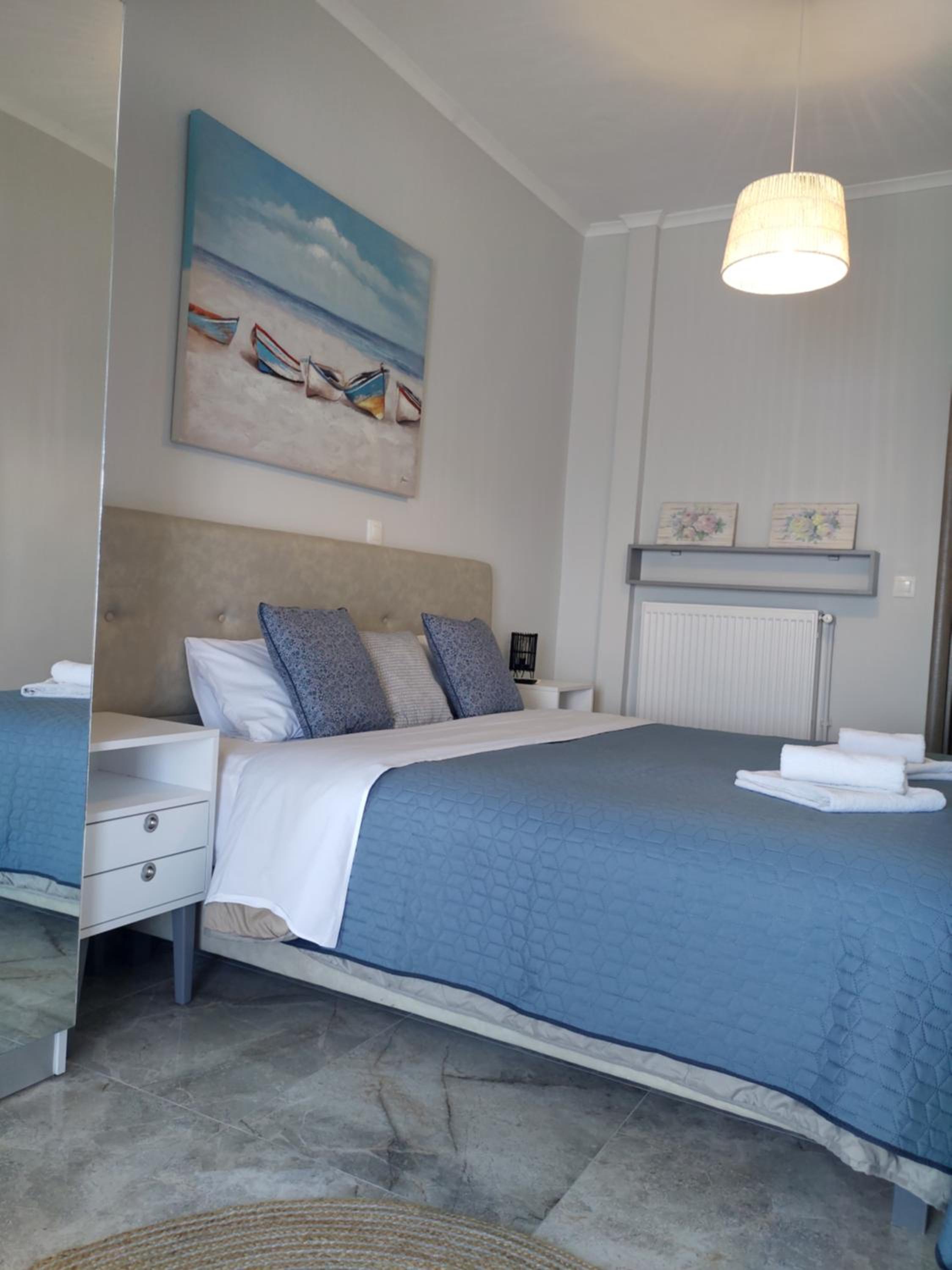 Apartment with Sea View - Photo 31