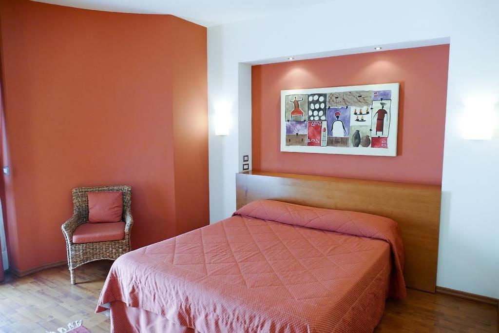 Junior Suite with Balcony photo 2