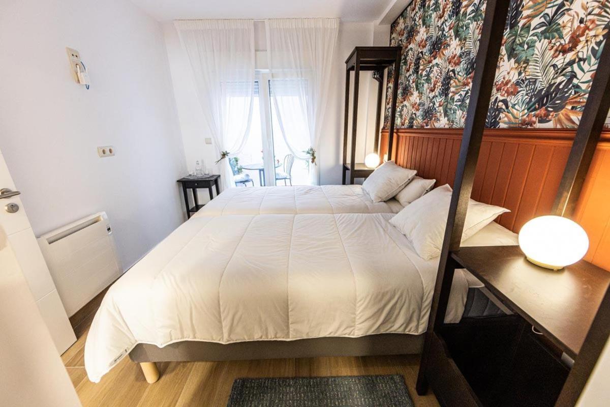 Habitación Doble o con Dos Camas