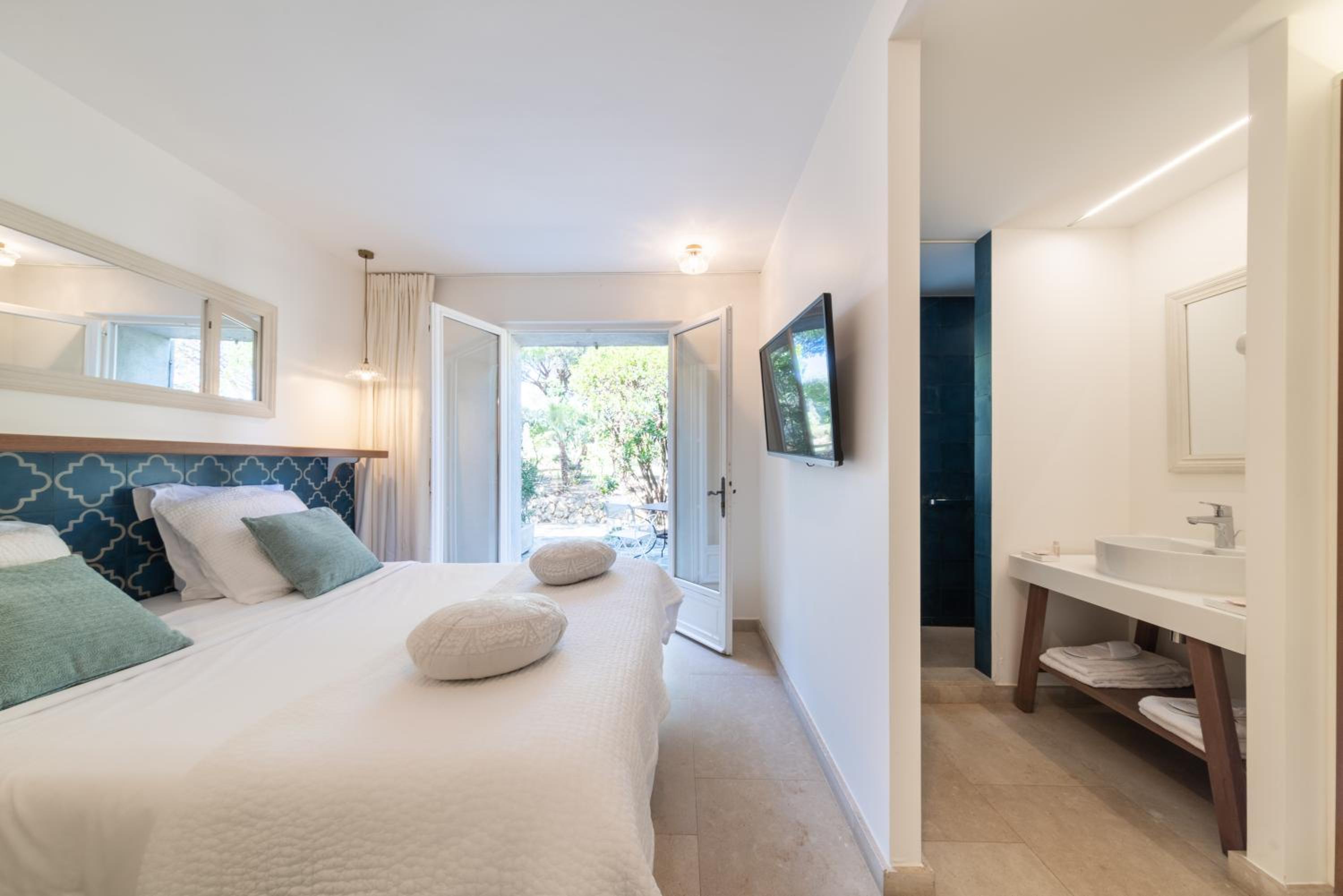 Comfort Double Room - Photo 16