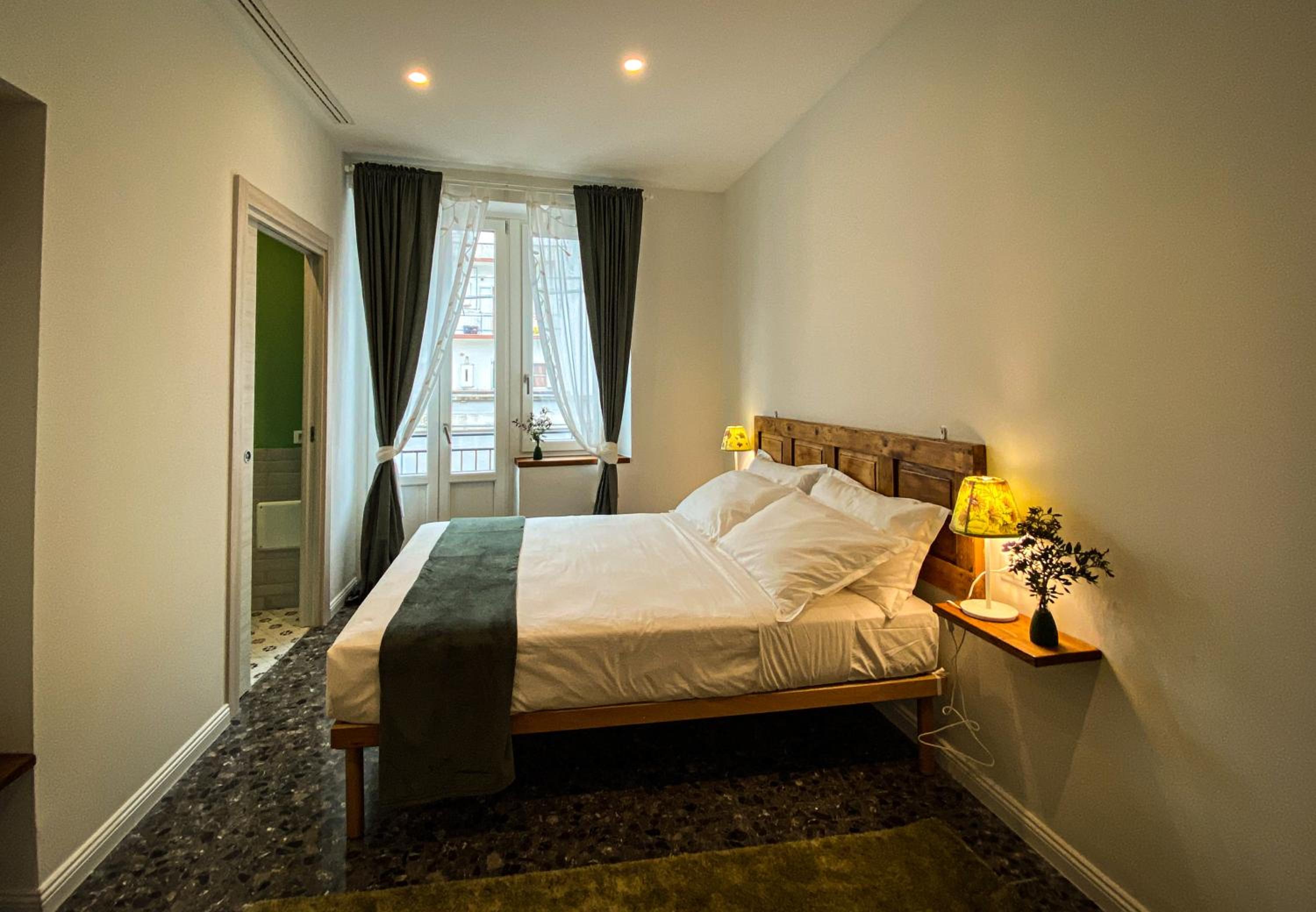 Standard Double Room photo 3