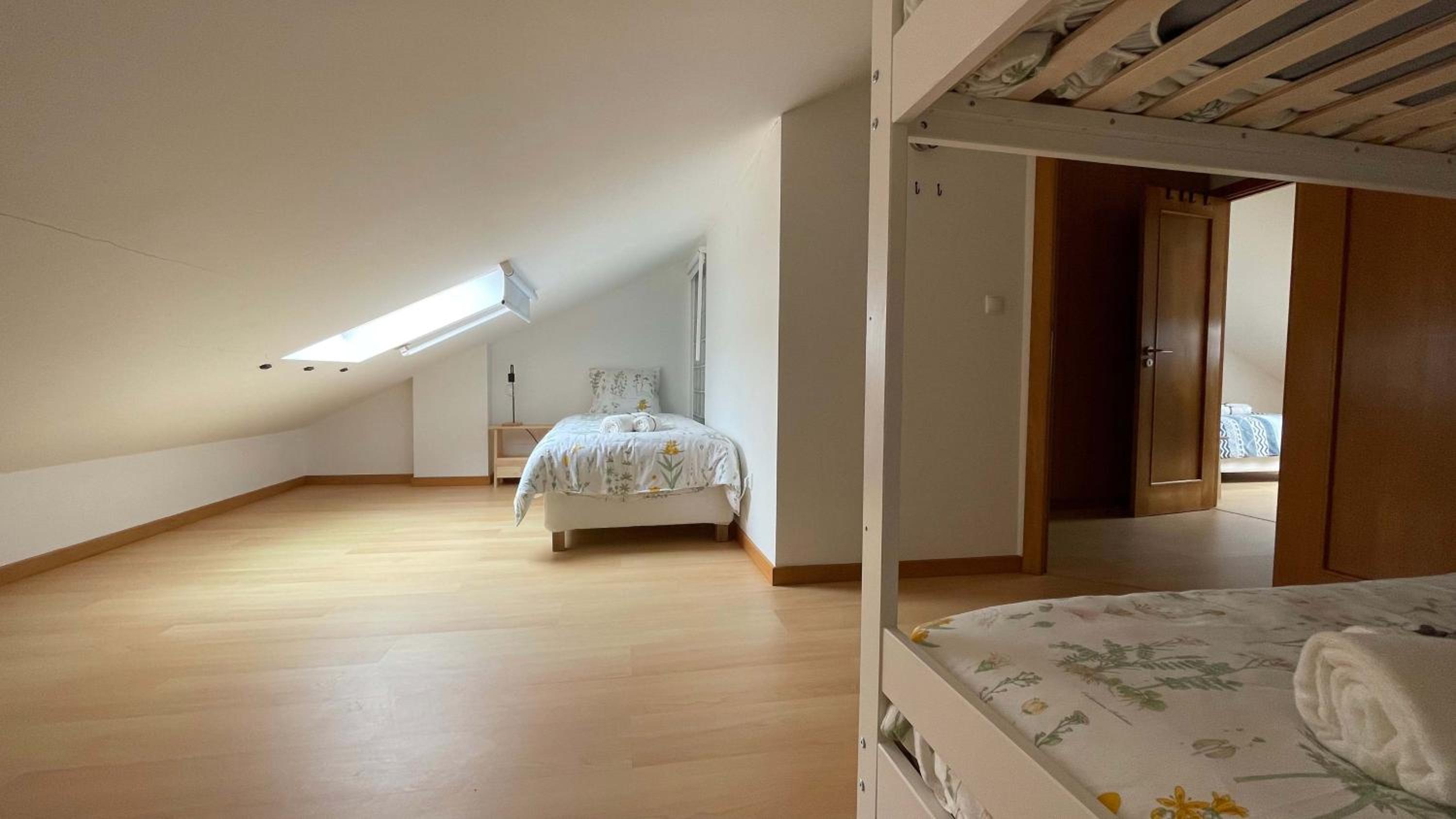 Single Bed in Mixed Dormitory Room photo 3