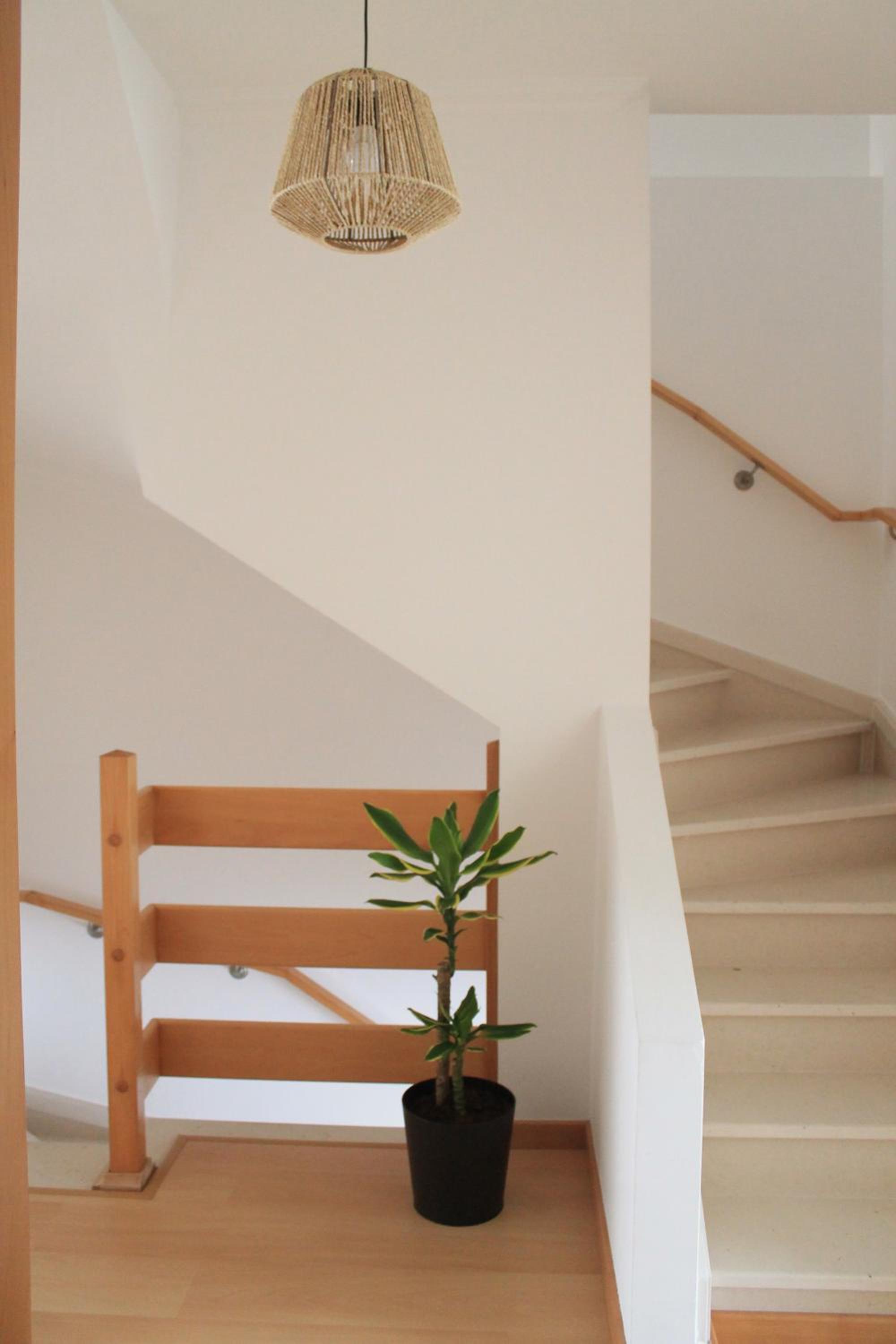 Five-Bedroom House photo 3