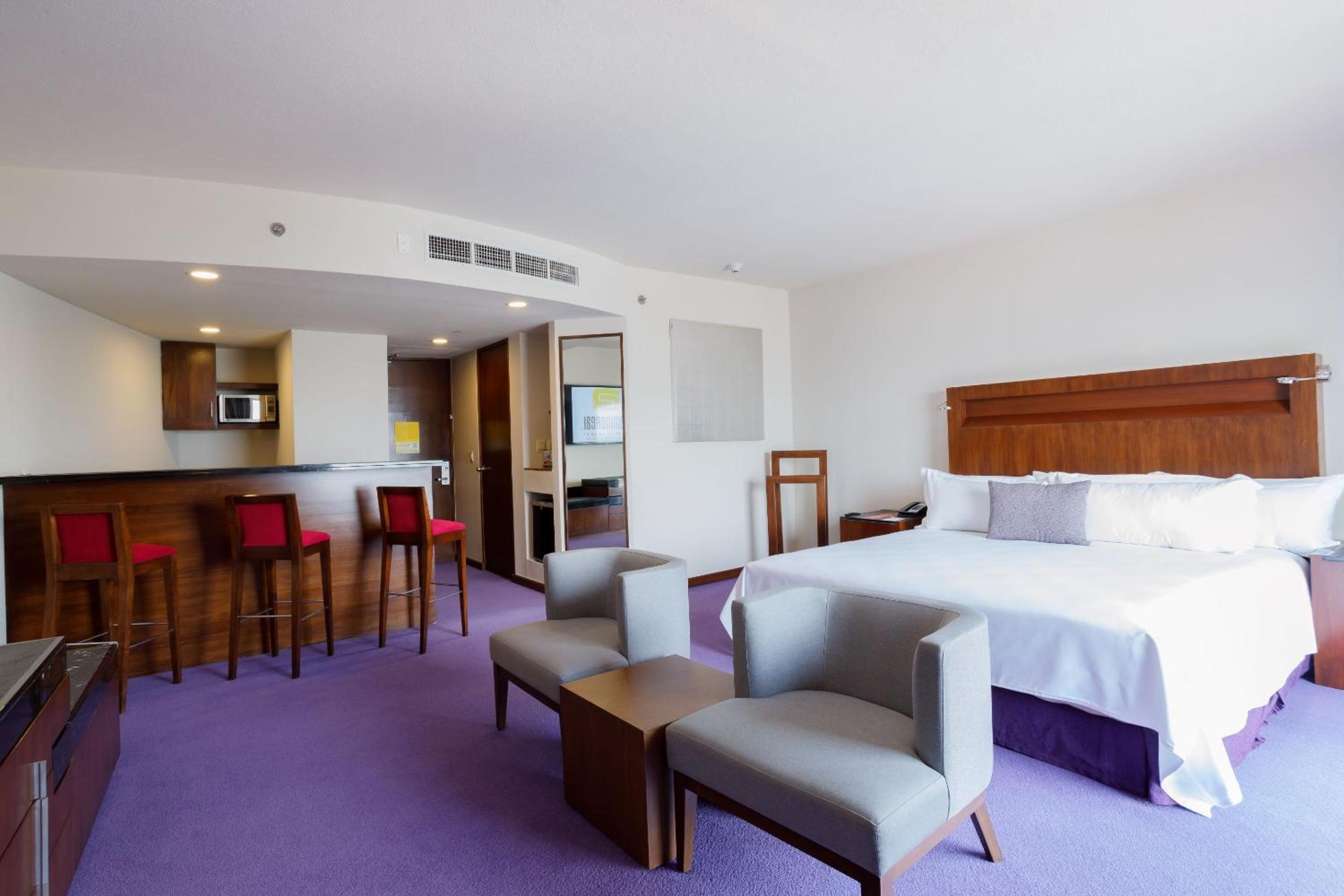 Junior Suite - Photo 1