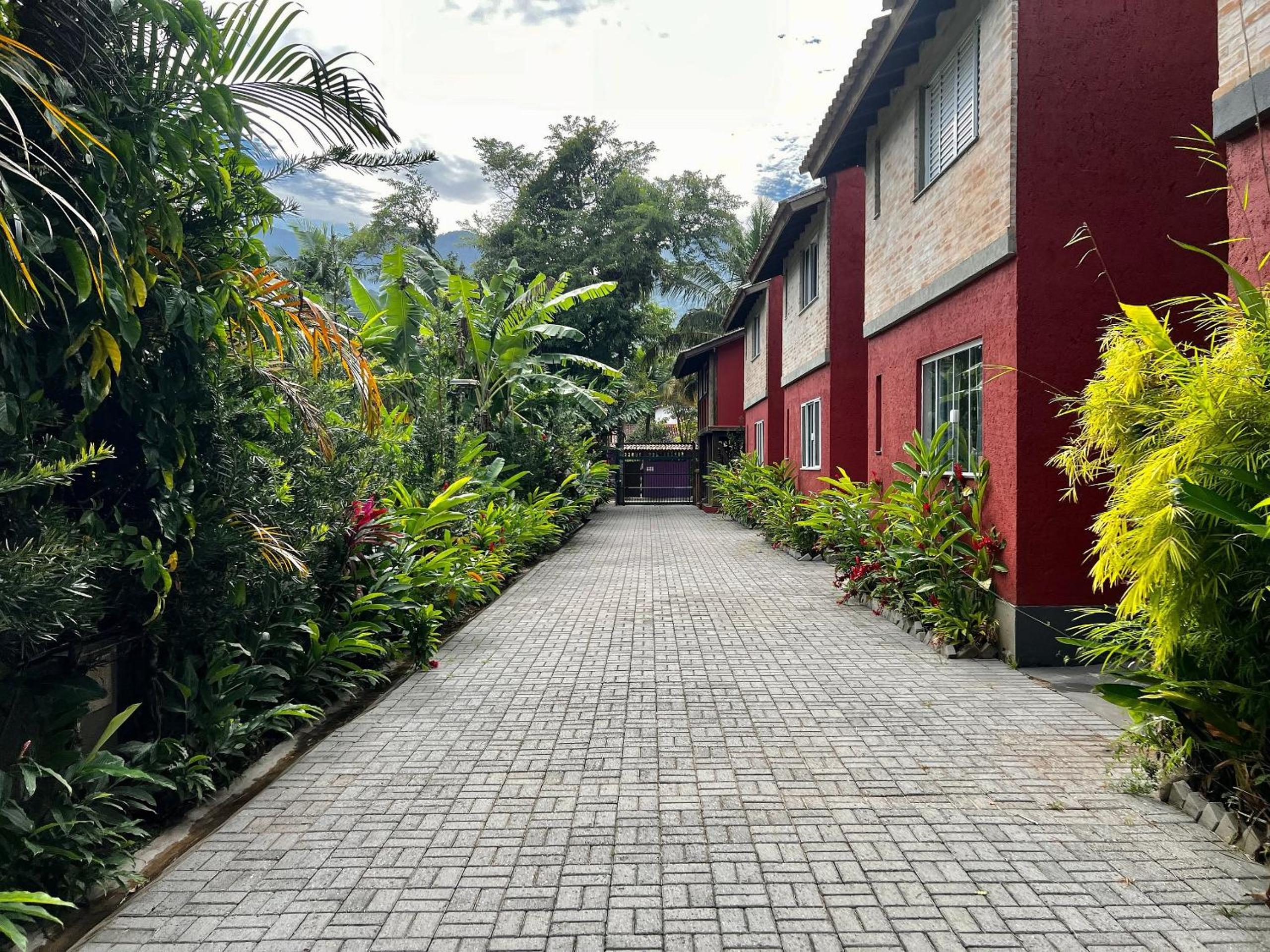 Villa photo 2
