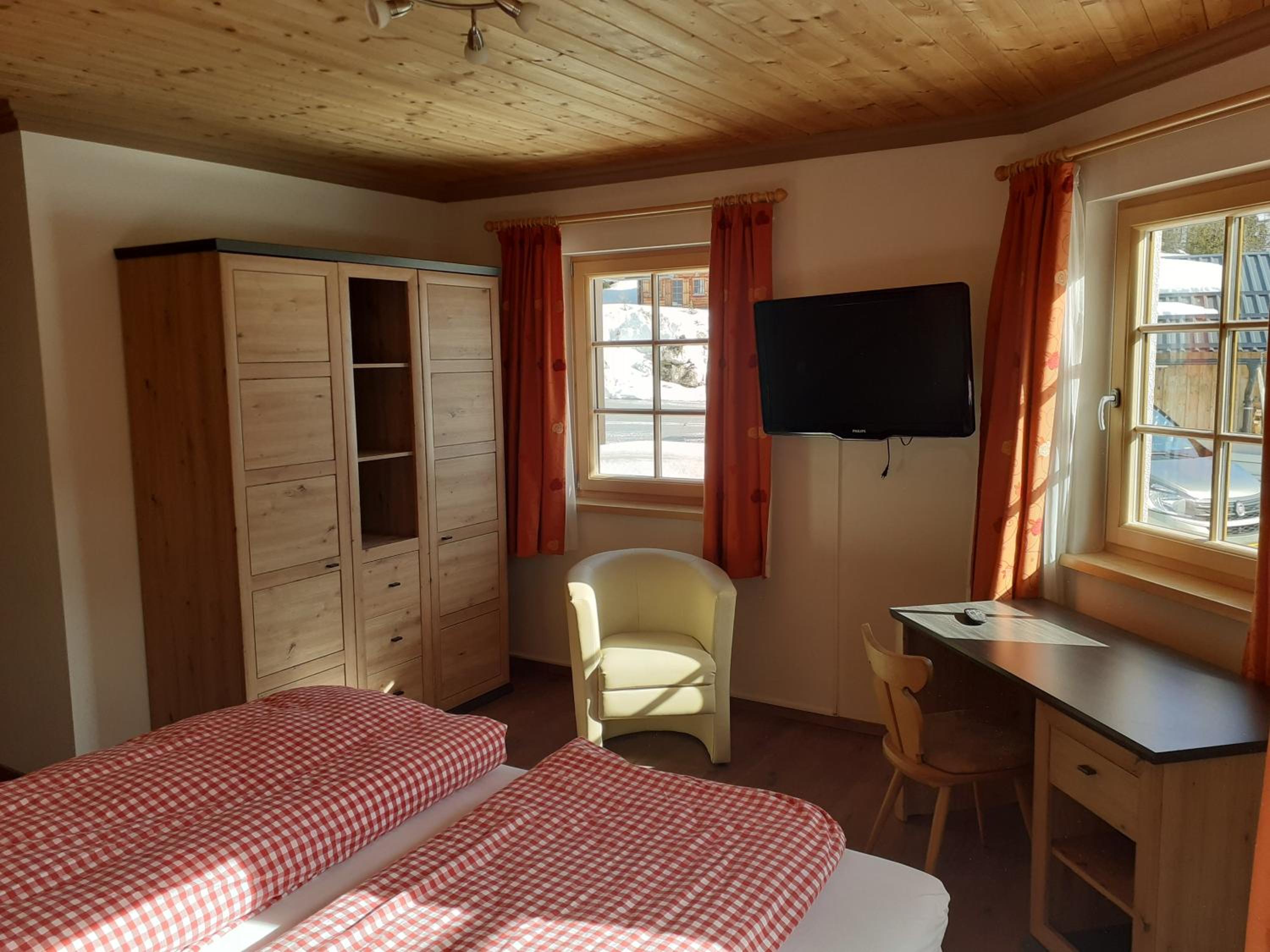 Double Room - Photo 3