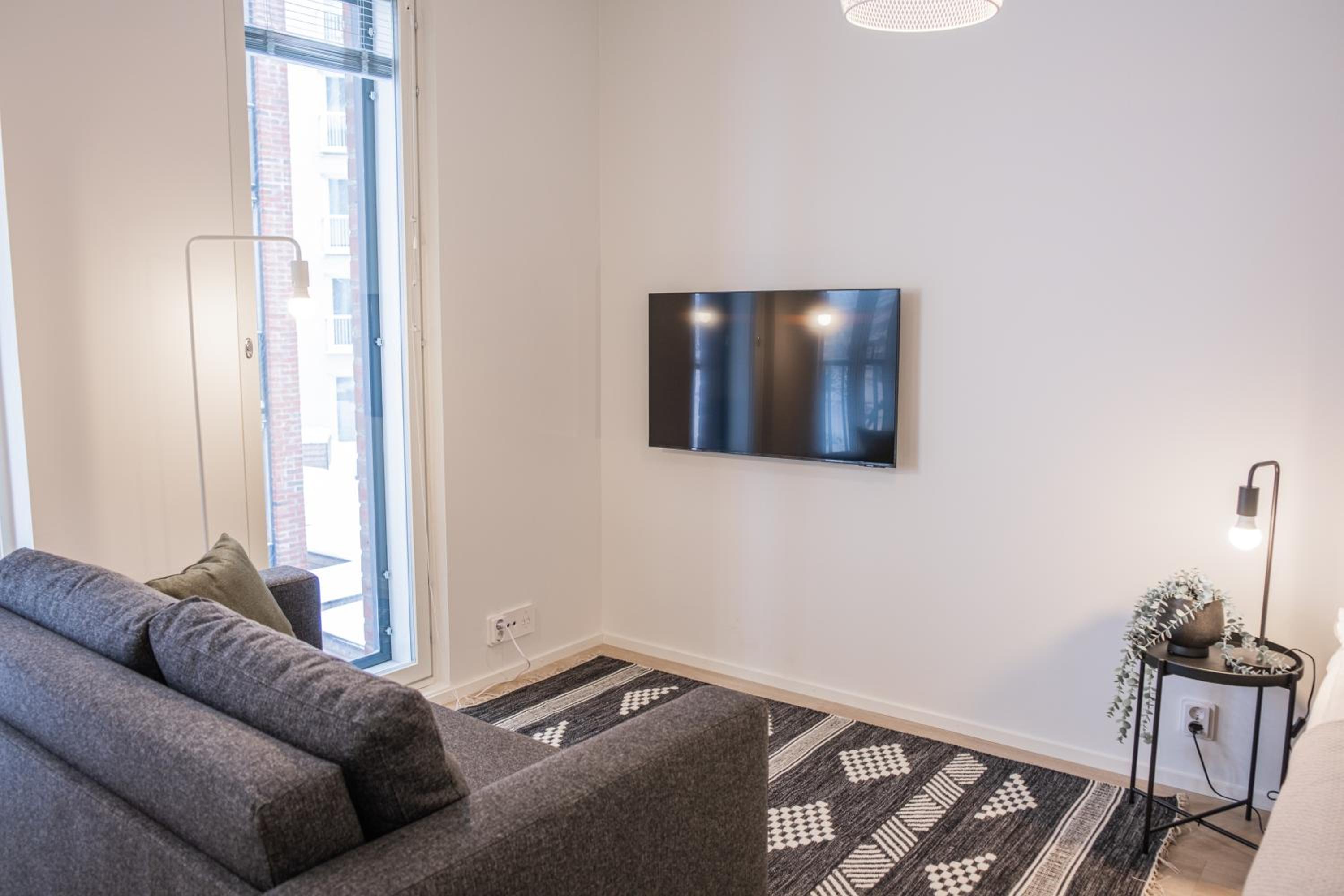 Studio Apartment photo 2
