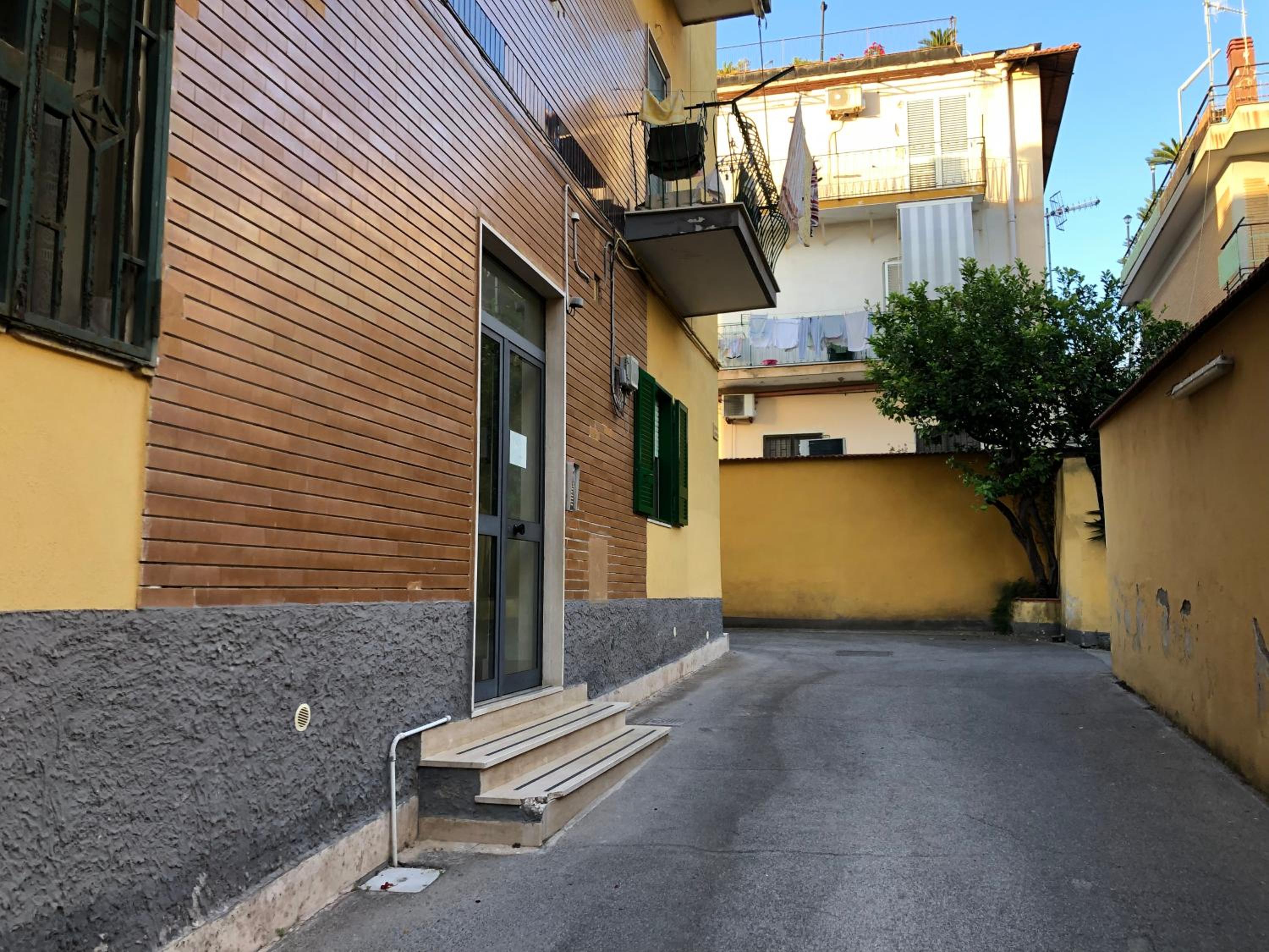 Two-Bedroom Apartment - Photo 25