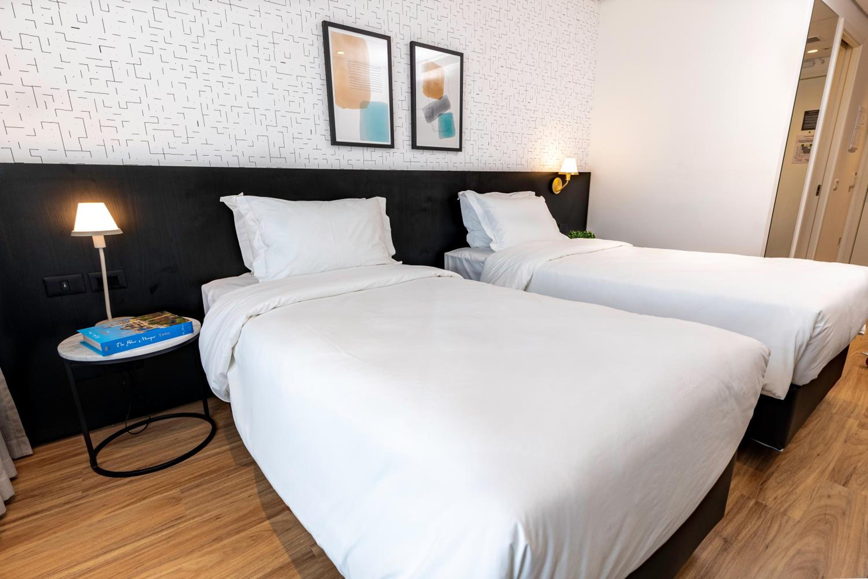 Standard Twin Room - 2 Single Beds