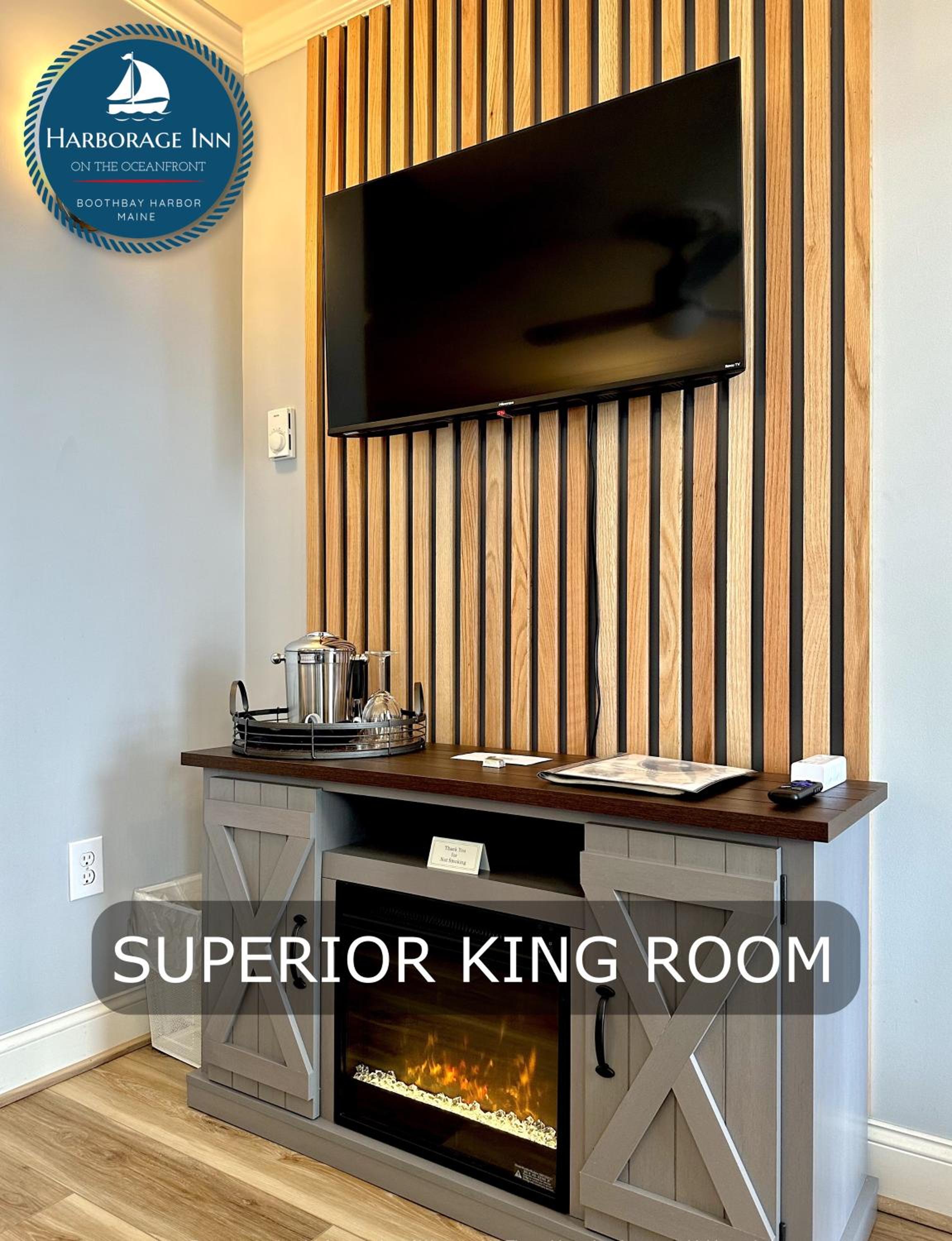 Superior King Room photo 2
