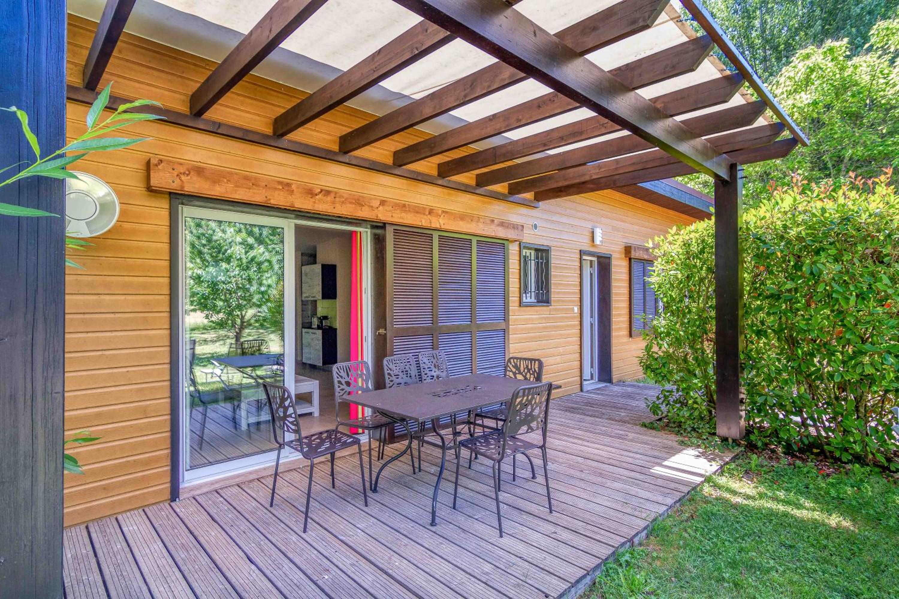 Three-Bedroom Chalet - Photo 10