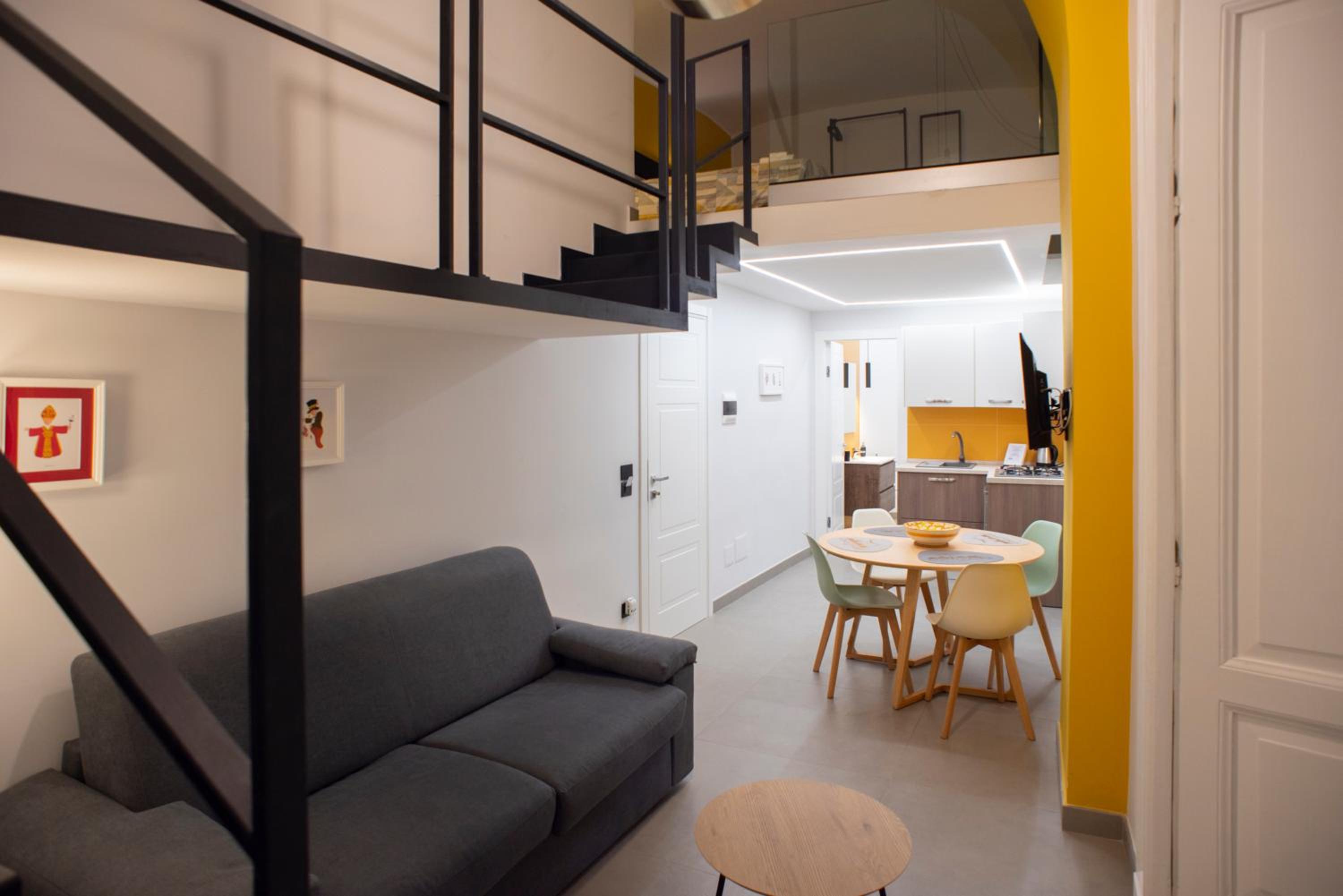 Quadruple Room with Private Bathroom