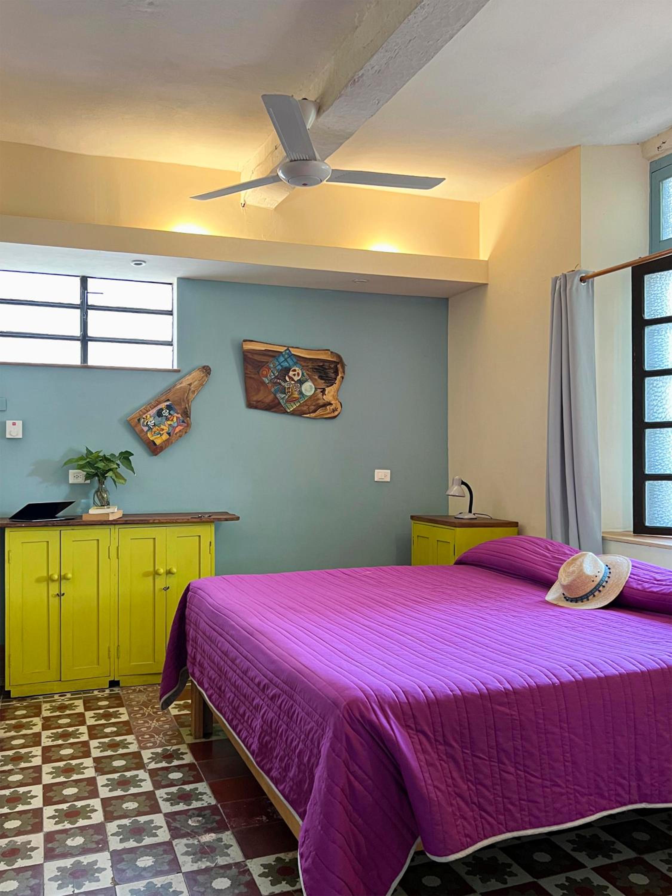 Quadruple Room with Private Bathroom photo 2
