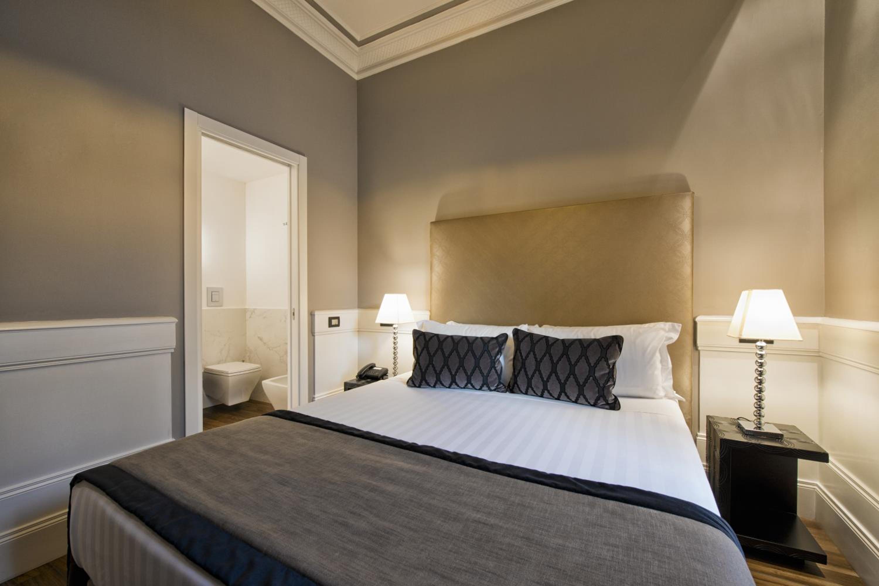 Basic Double Room photo 1
