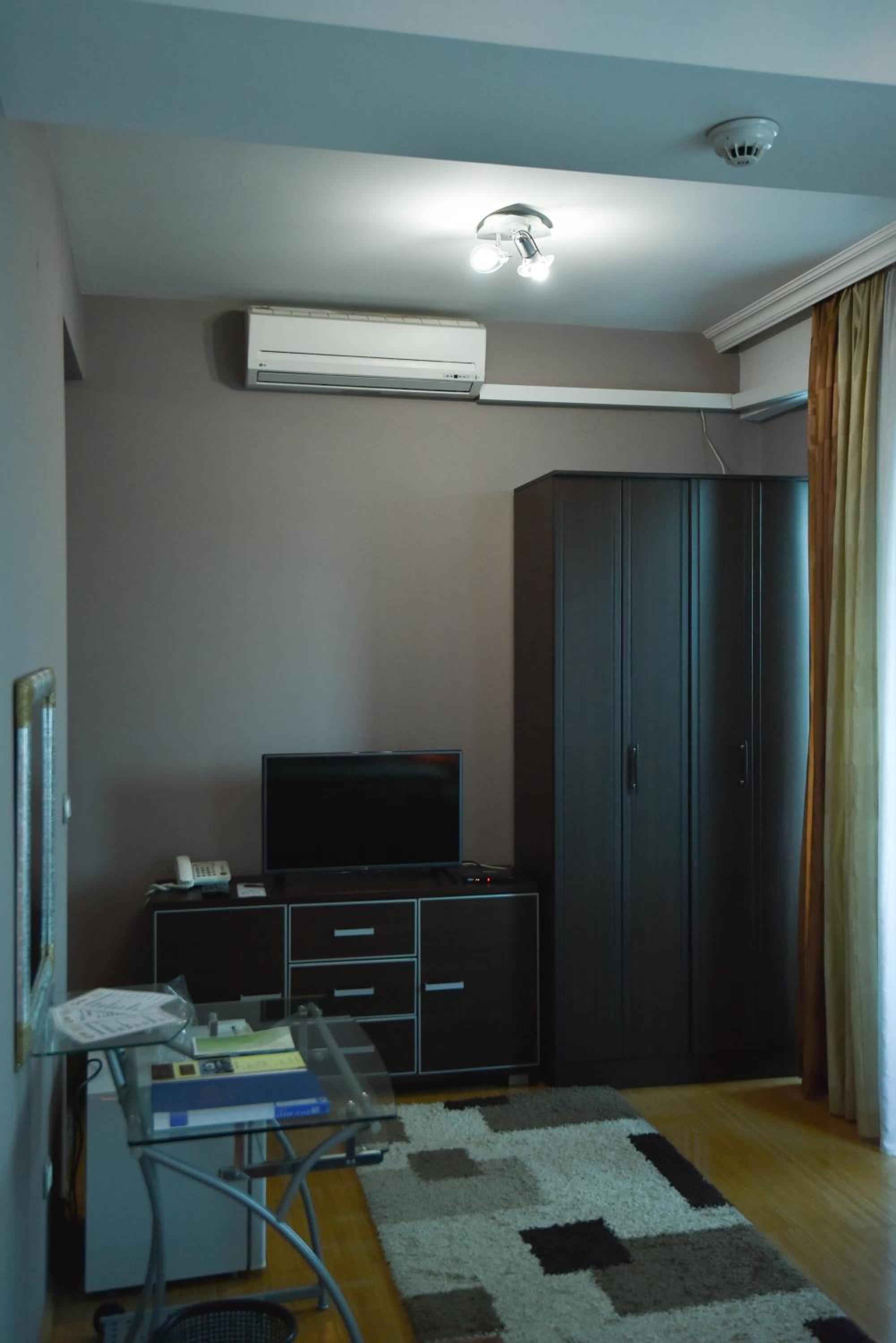 Single Room photo 1