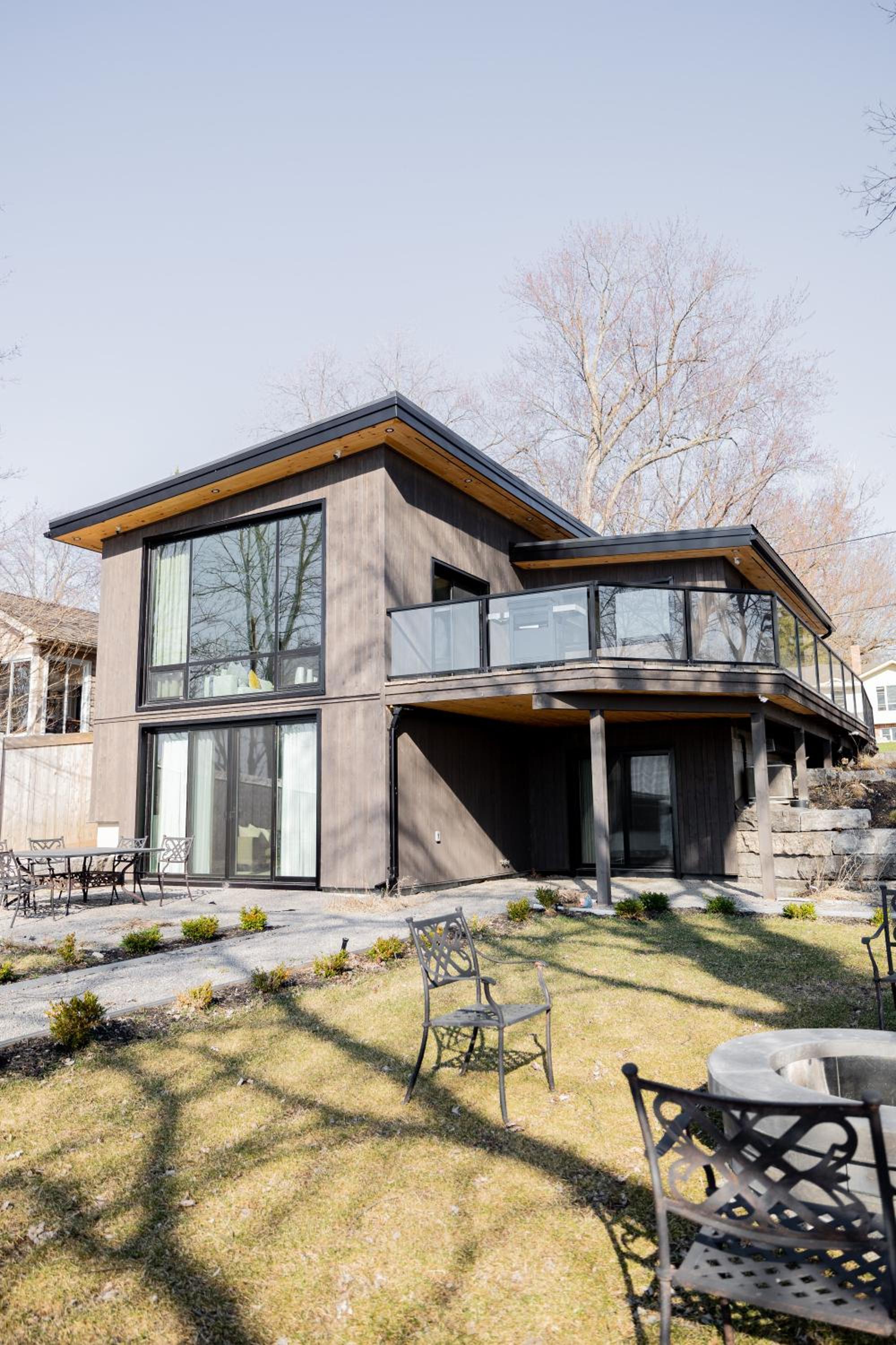 Four-Bedroom House photo 2