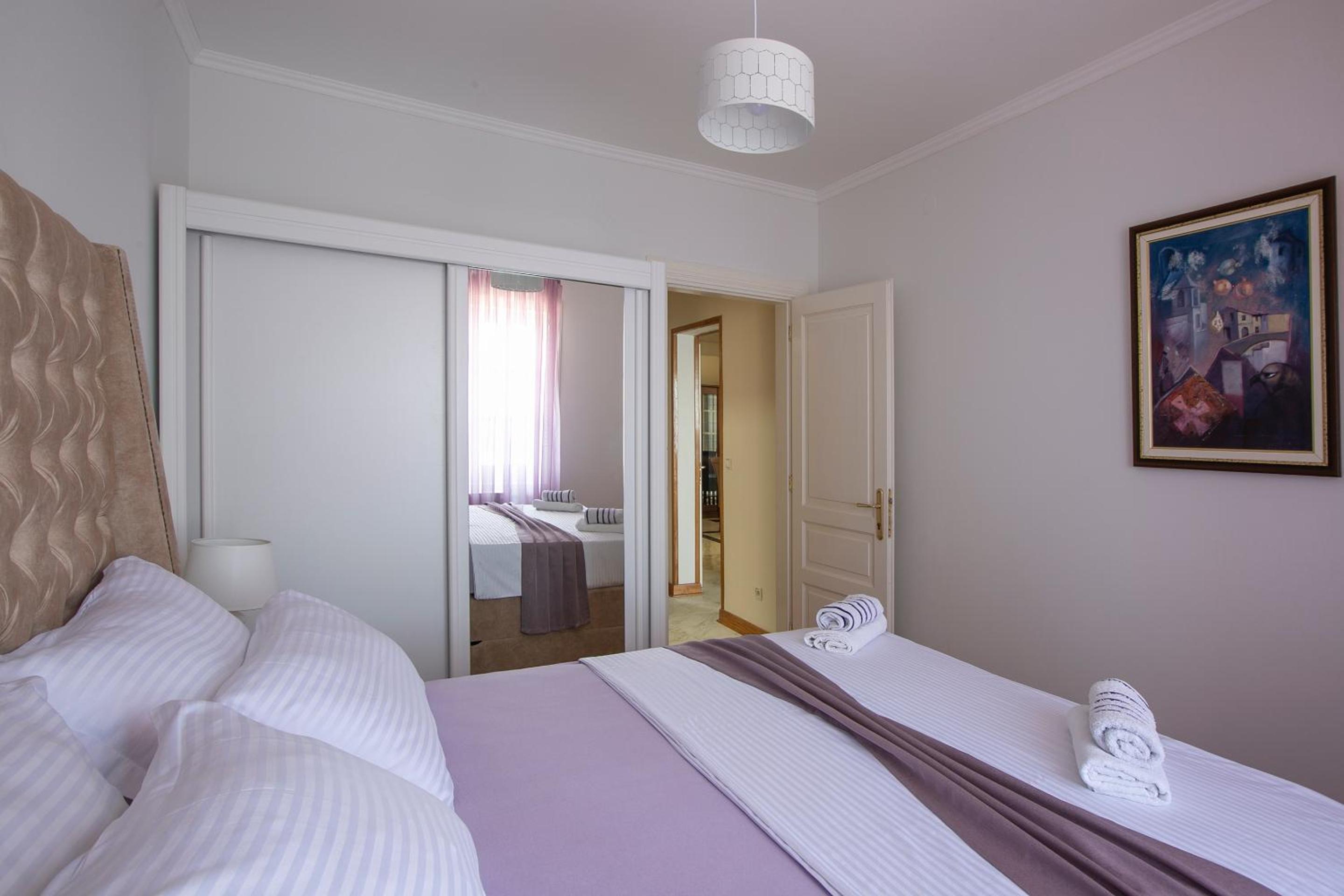 Superior Apartment photo 2