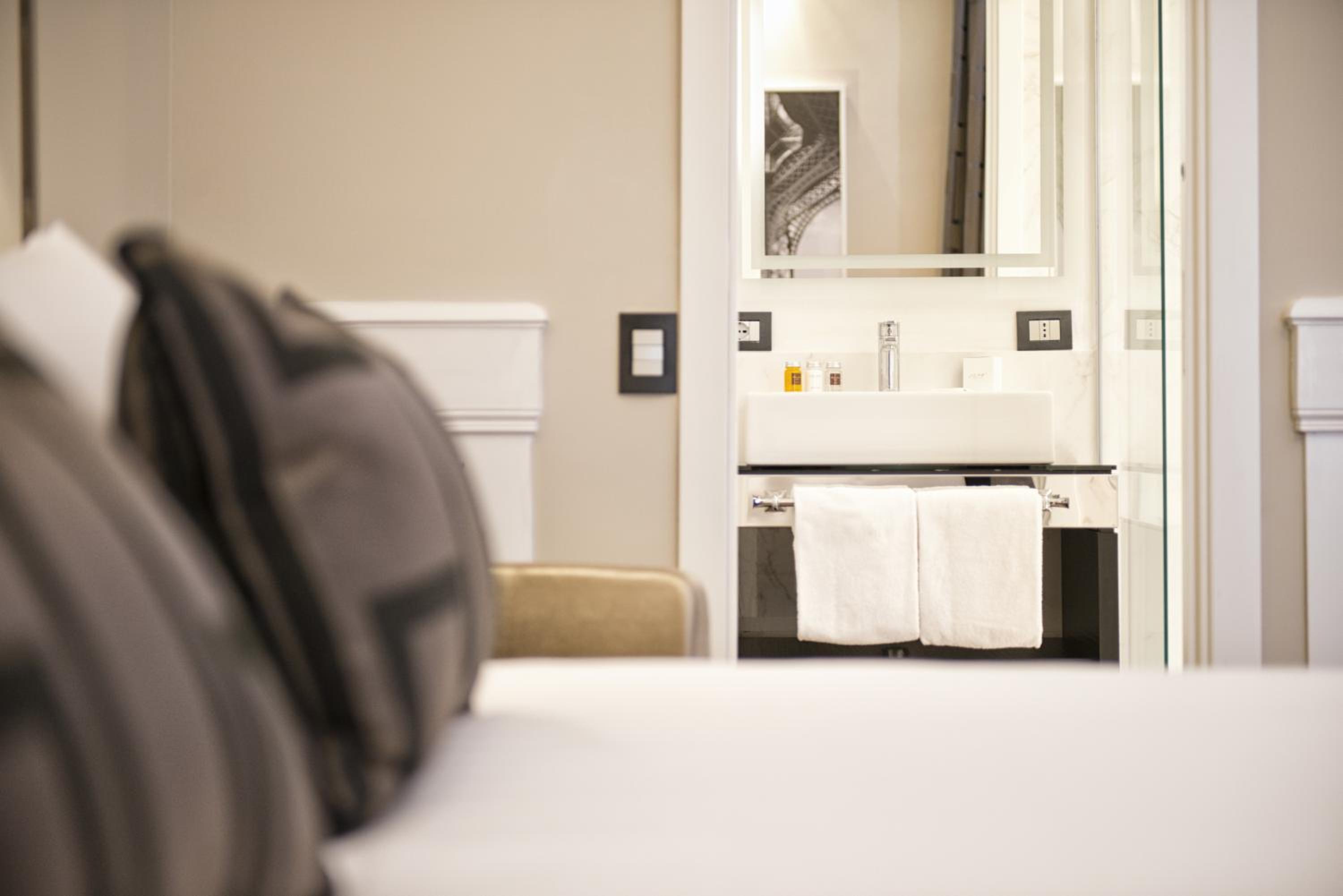 Deluxe Triple Room photo 3
