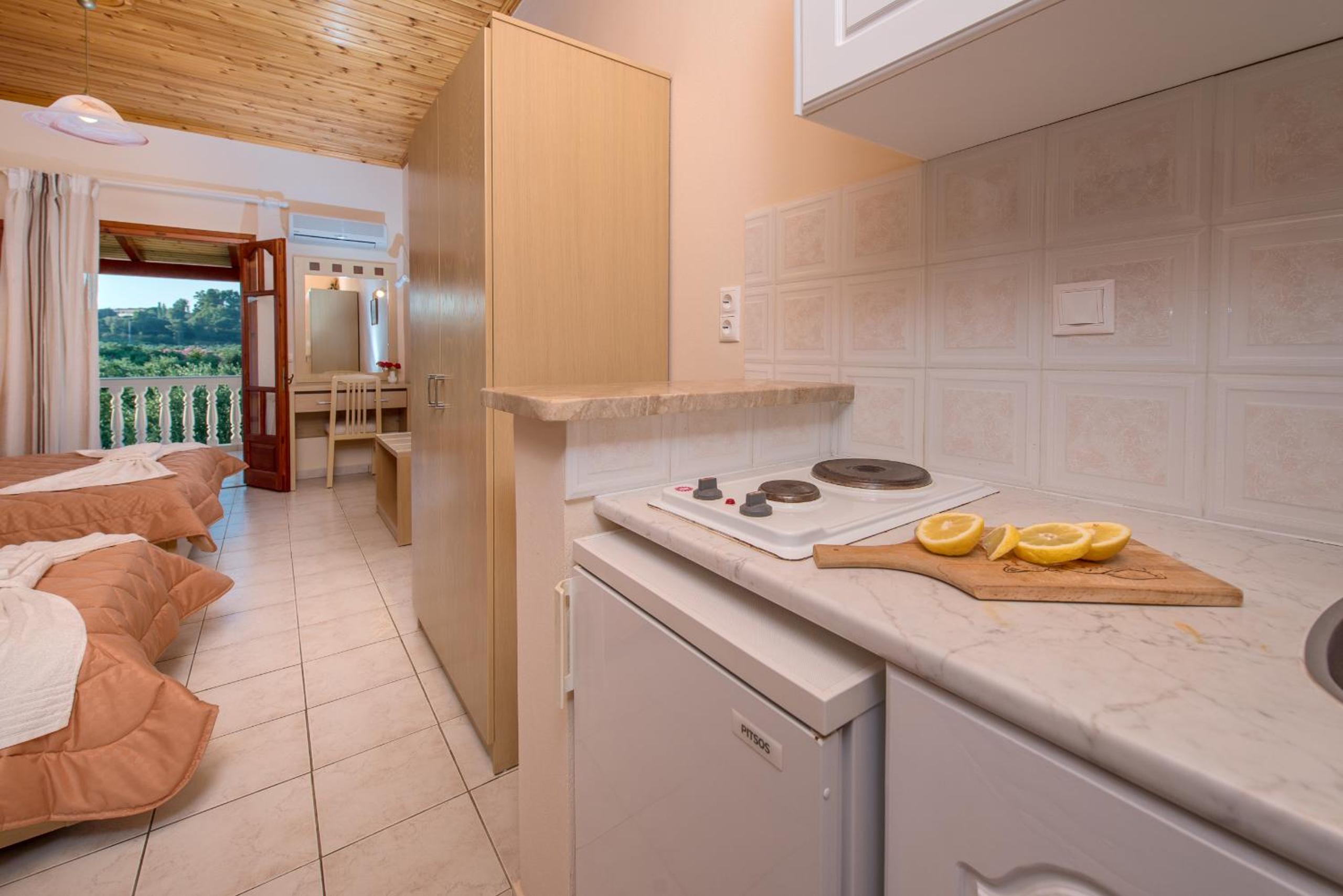 Deluxe Double Or Twin Room With Balcony photo 2