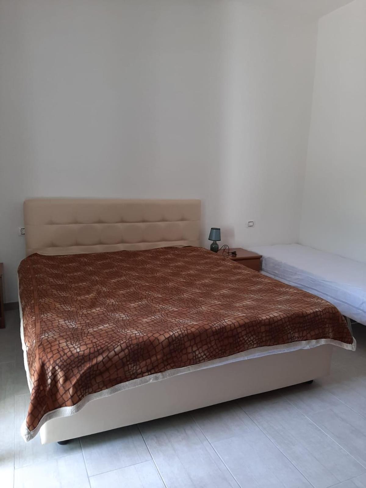 Deluxe Apartment photo 2