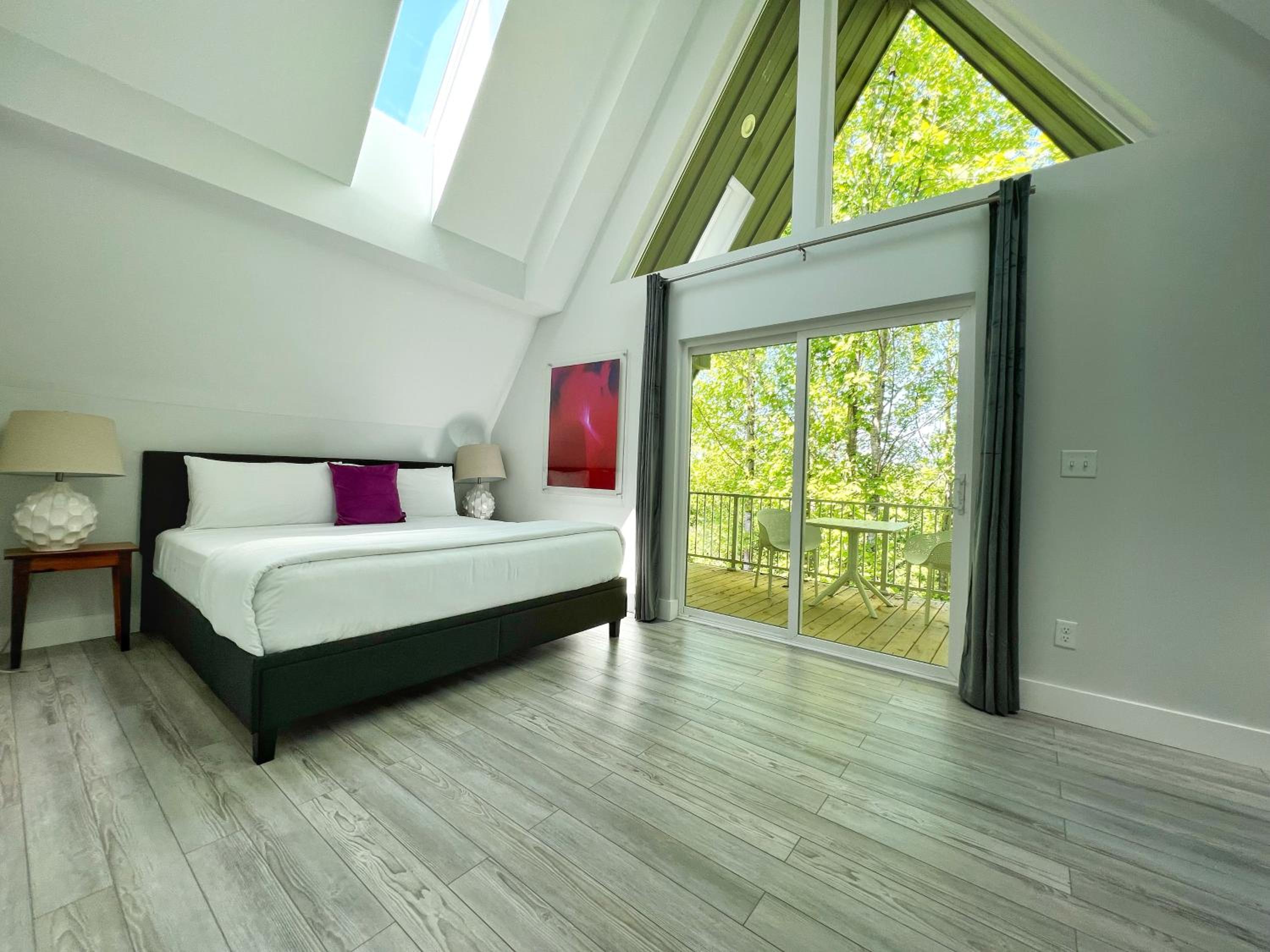 Apartment with Mountain View - Photo 19