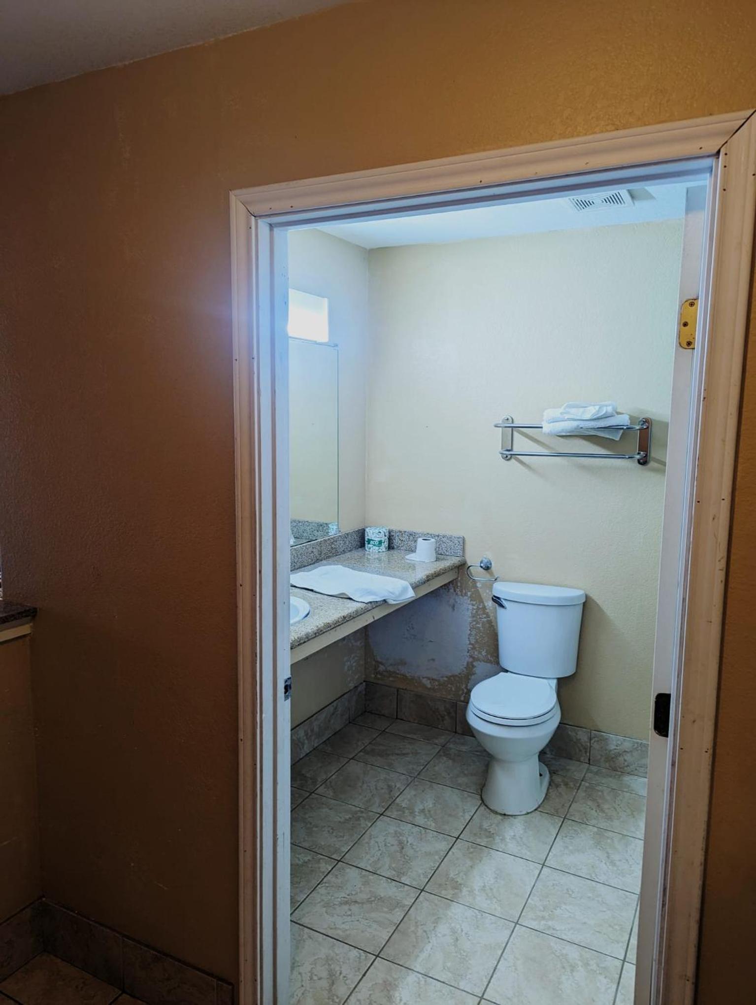 Single Suite photo 3