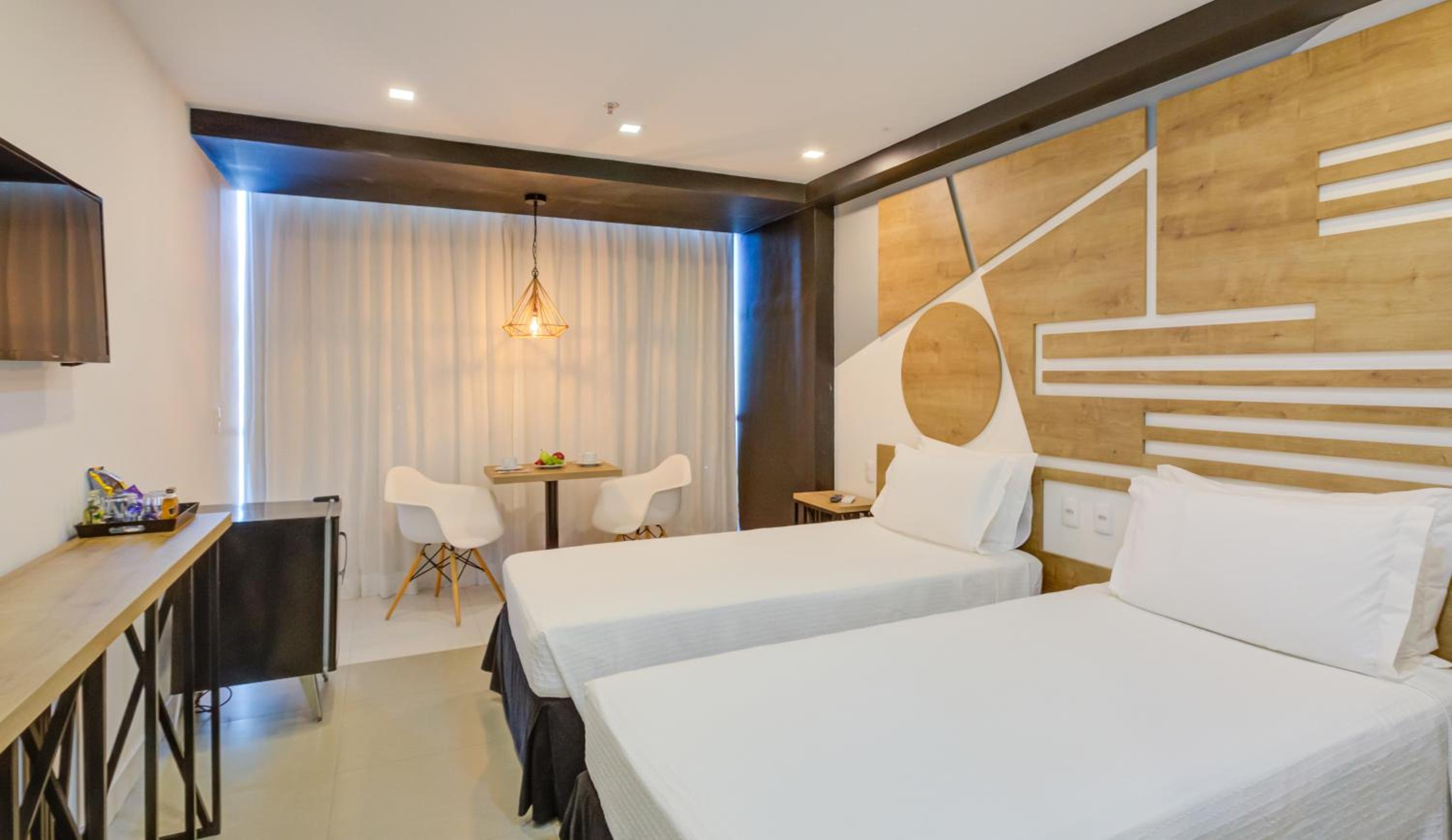  Junior Suite Twin Bed - Photo 2