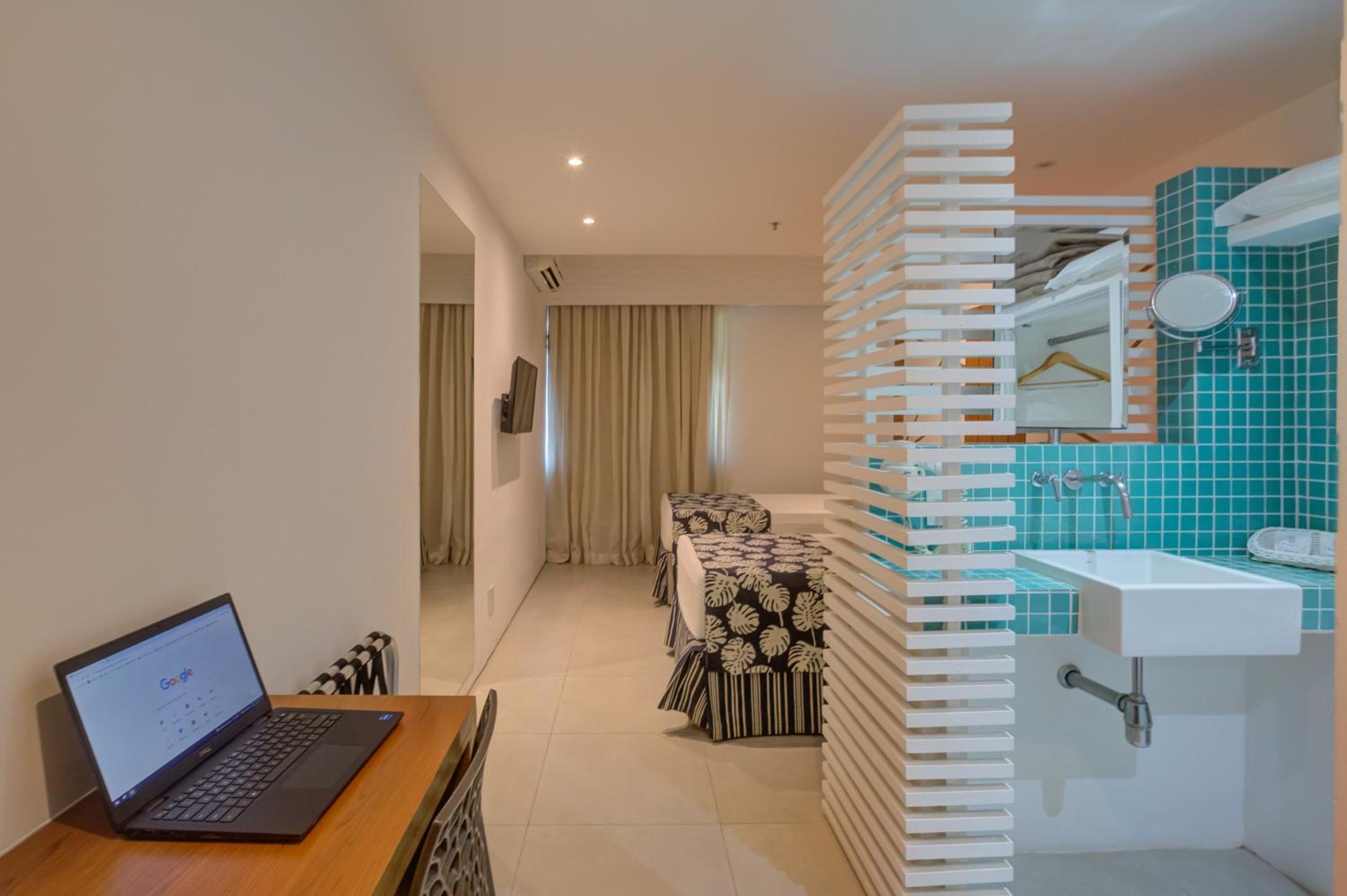 Deluxe Twin Room - Photo 3