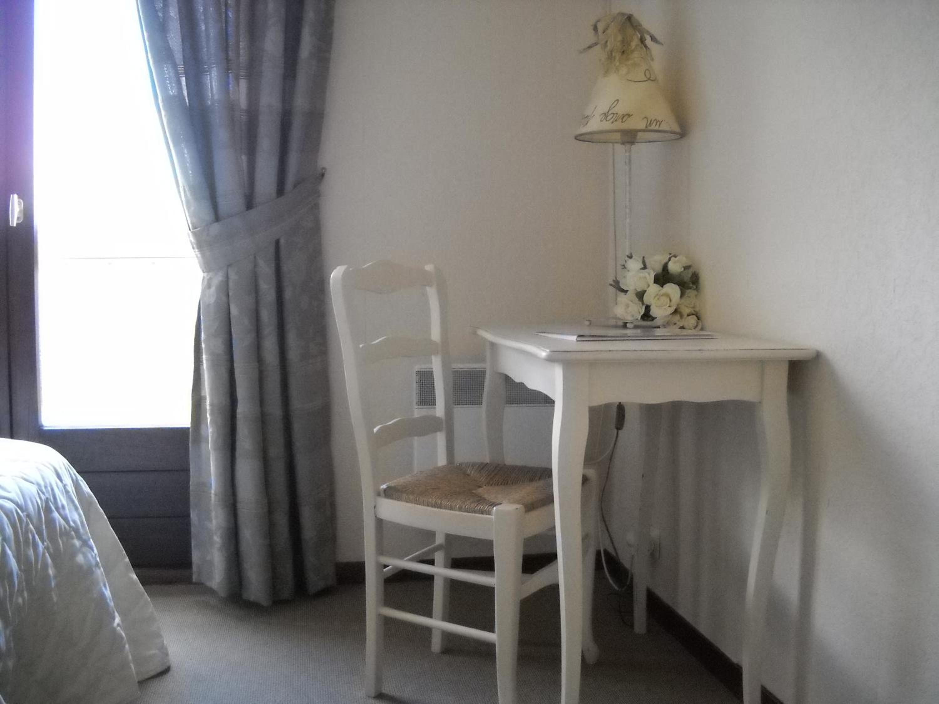 Comfort Twin Room - Photo 2