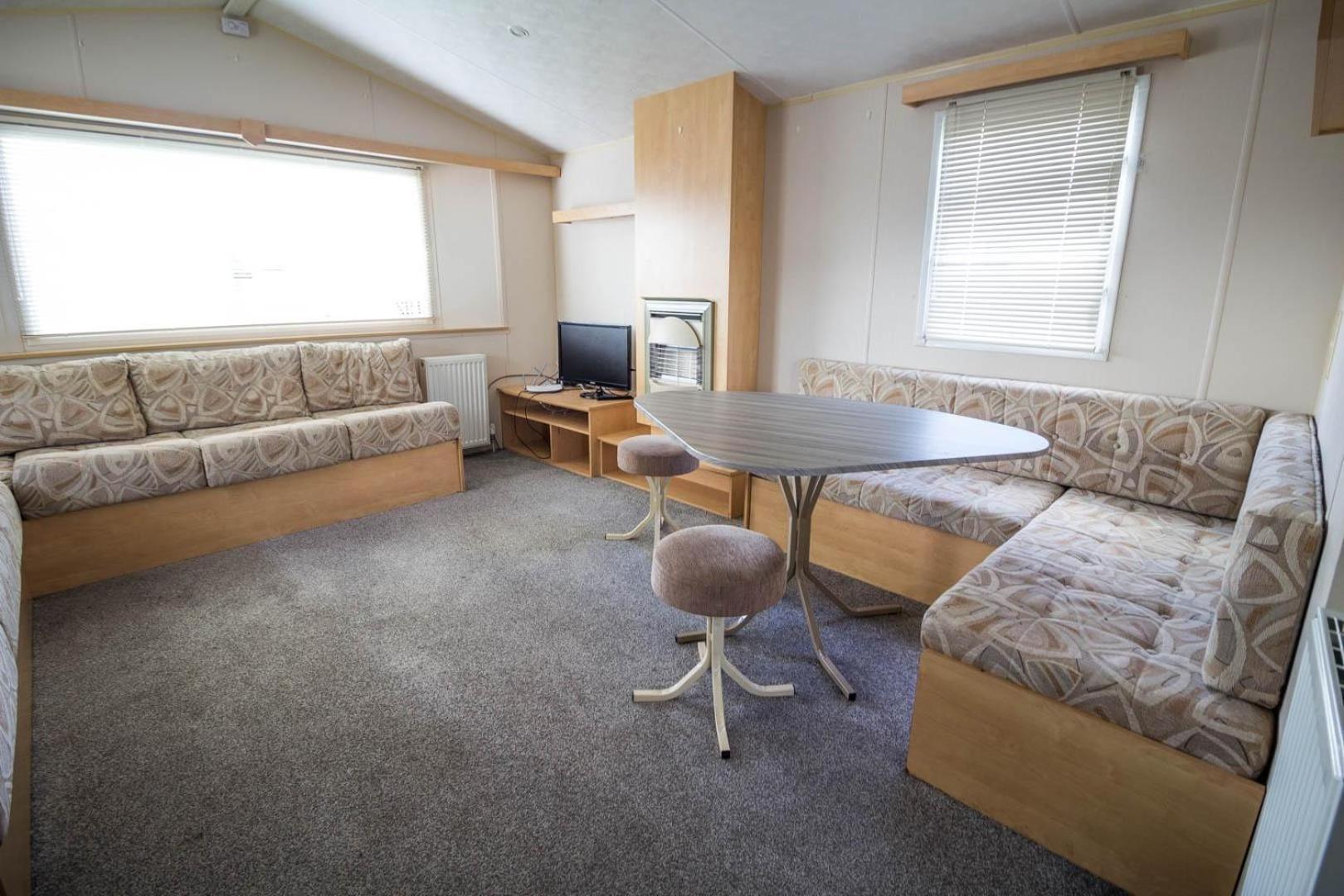 Mobile Home photo 1