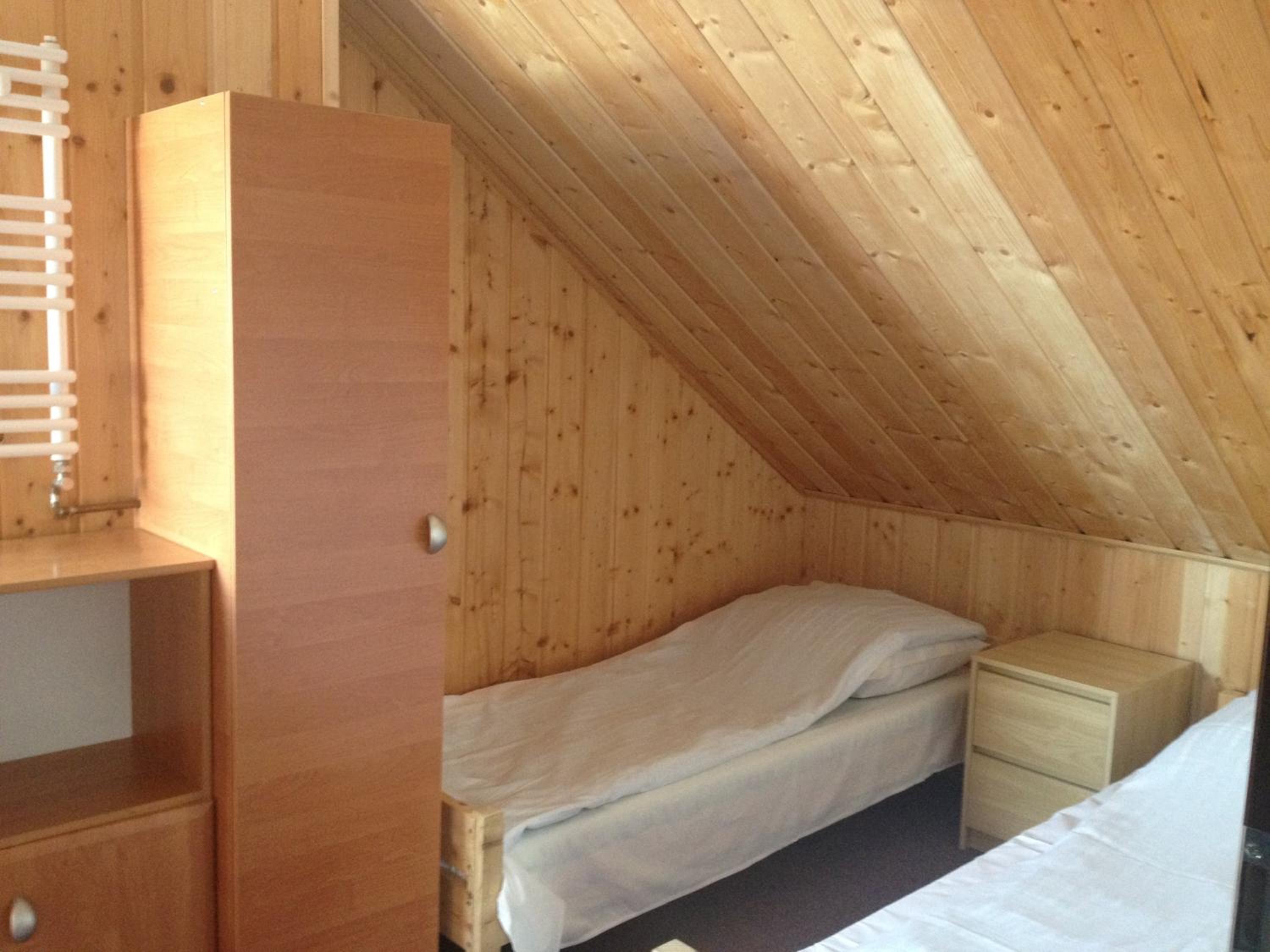 Budget Double Room - Photo 2