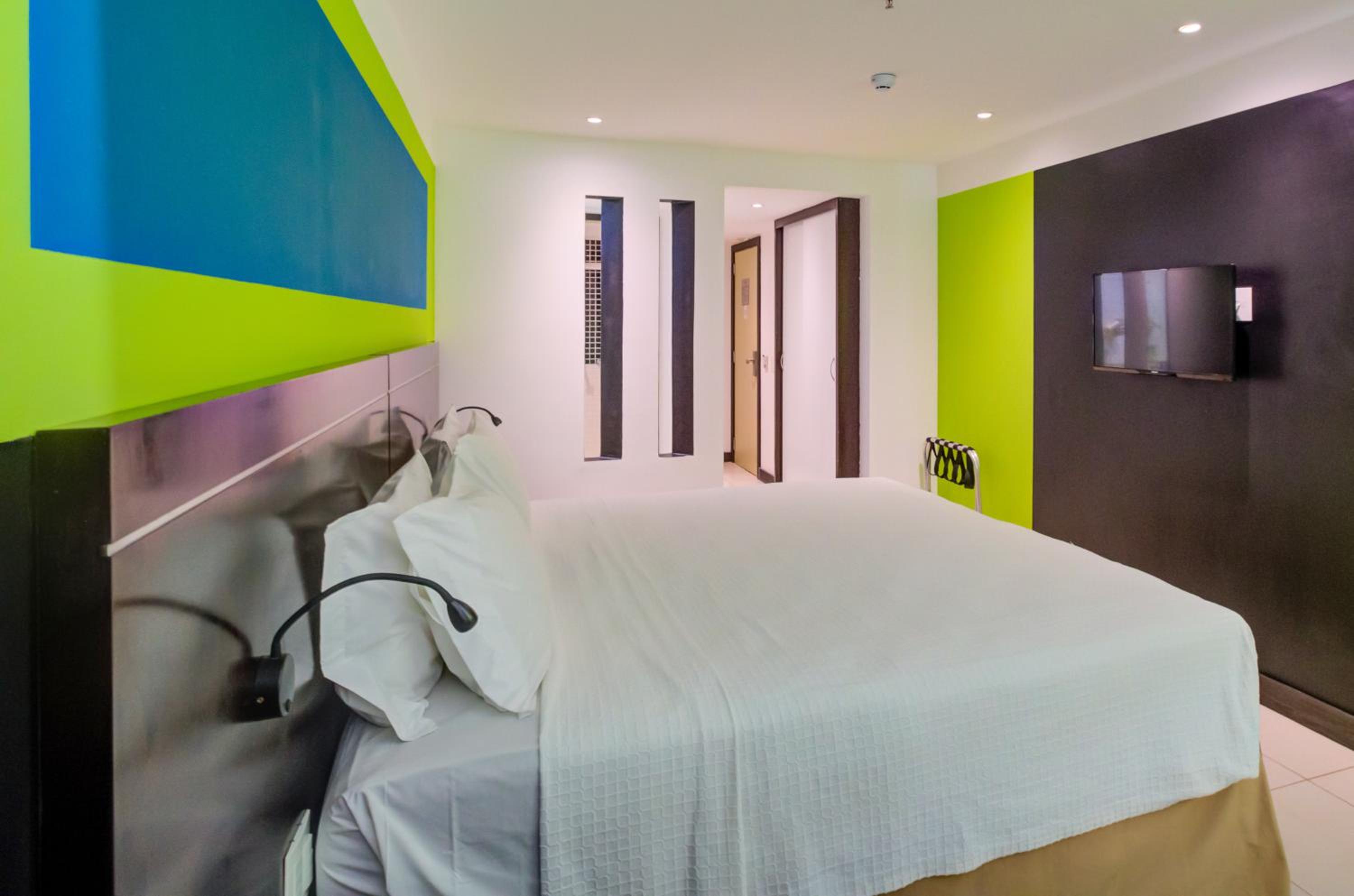 Deluxe Double Room - Photo 1