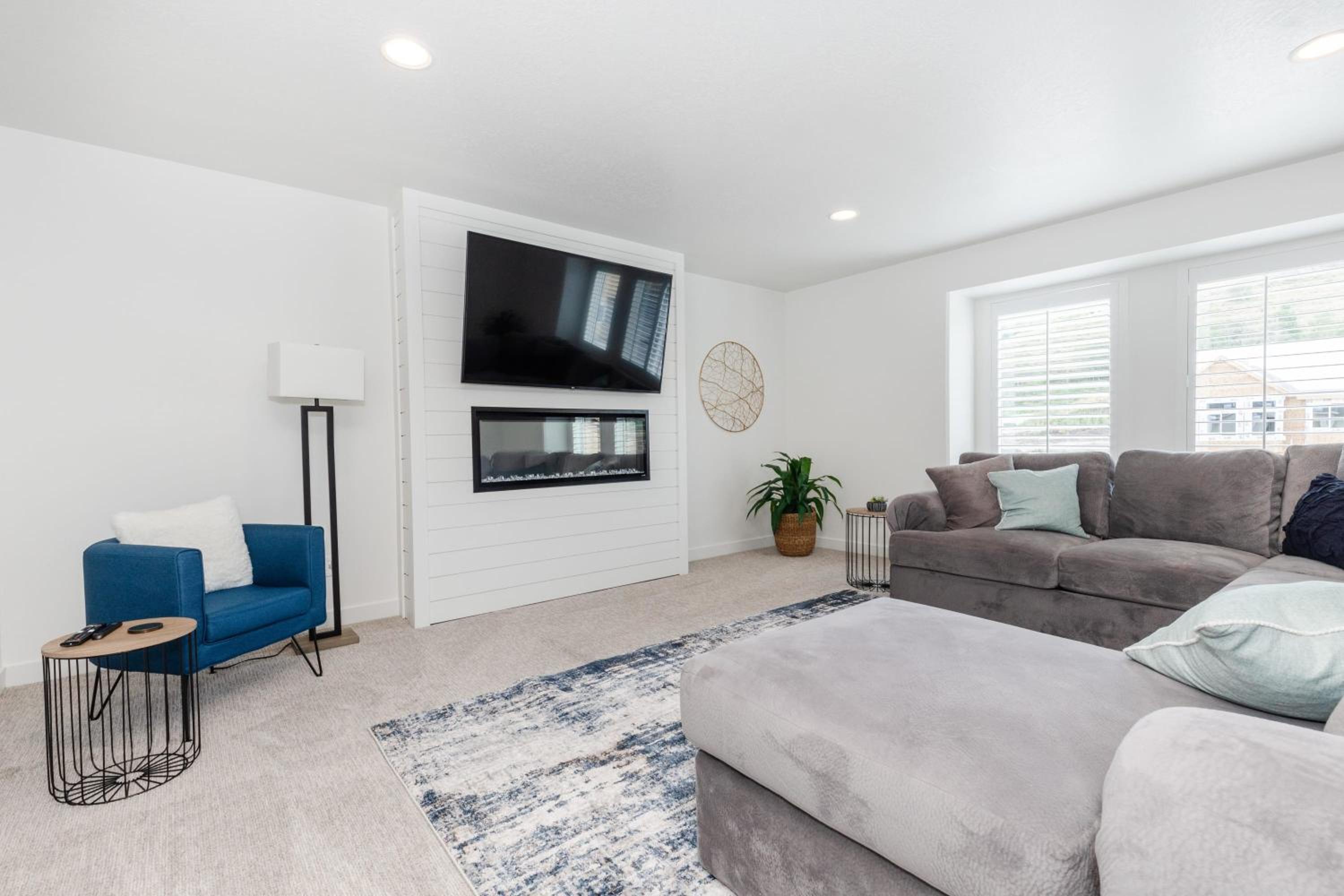 Family Room photo 1