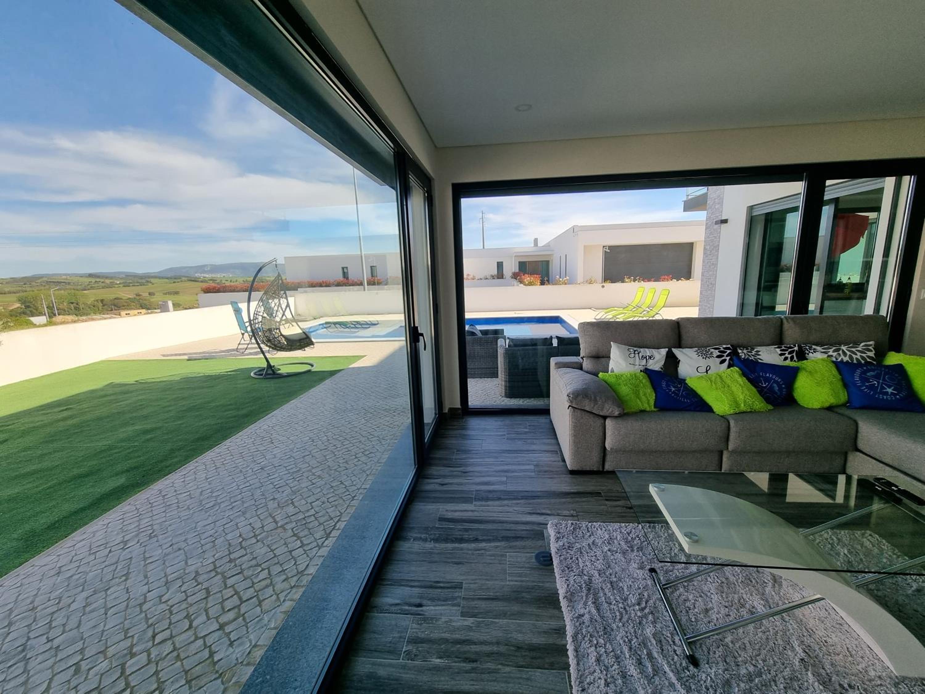 Villa photo 1
