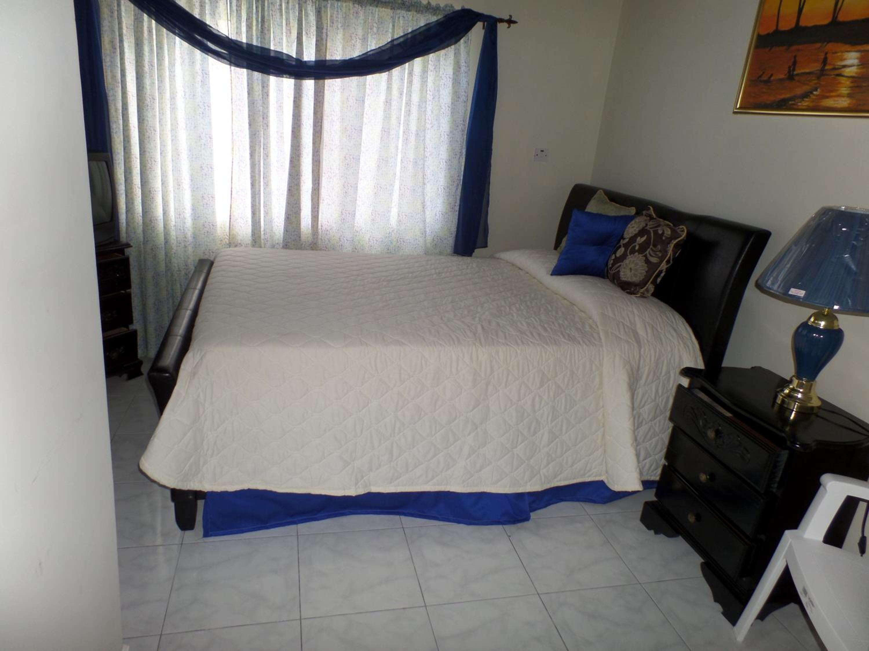 Villa photo 1