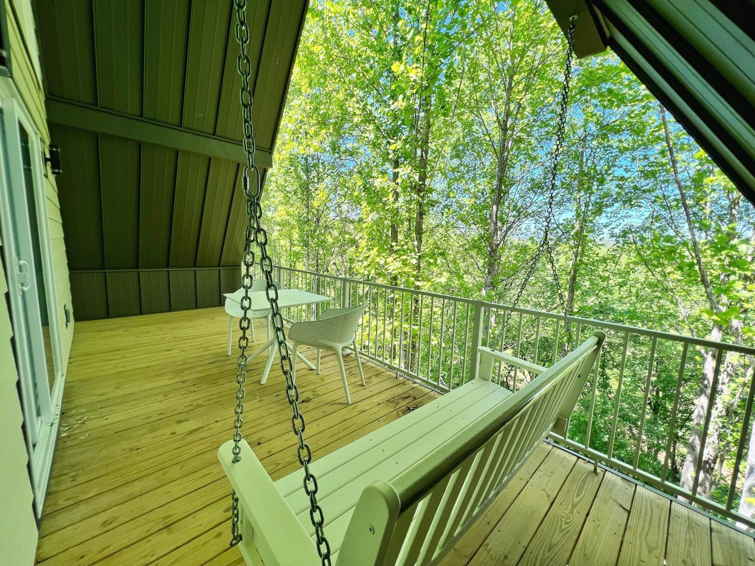 Apartment with Mountain View - Photo 15