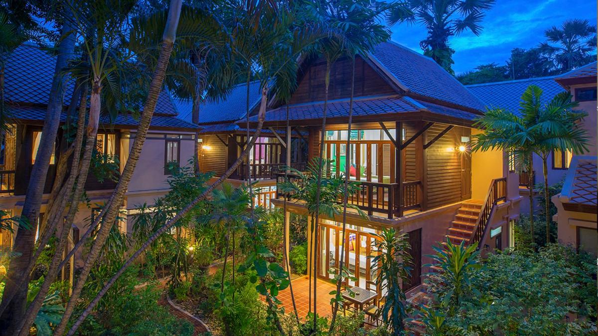 Gold Forest Upstairs Room with Near Pool View photo 3