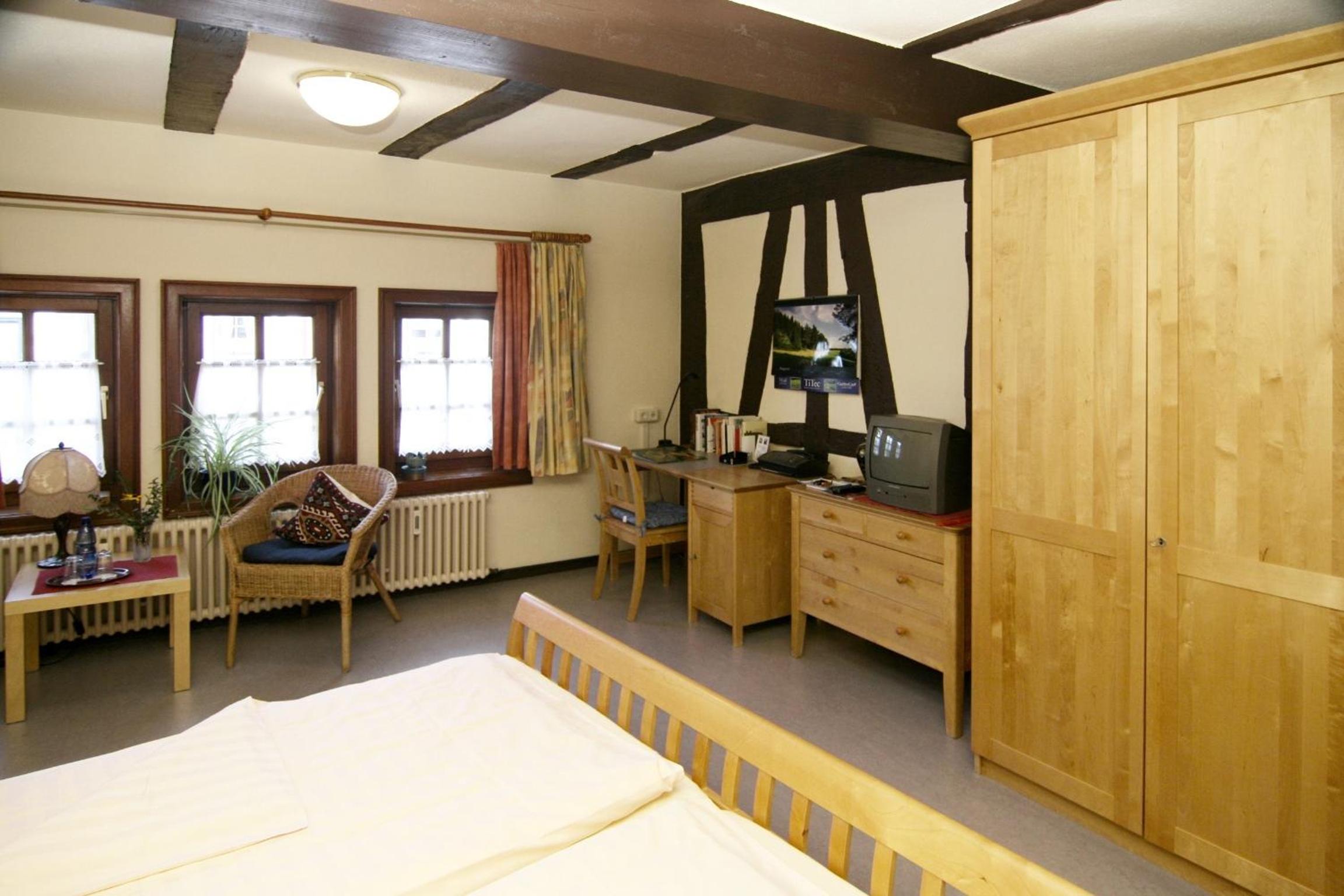 Double Room - Photo 6
