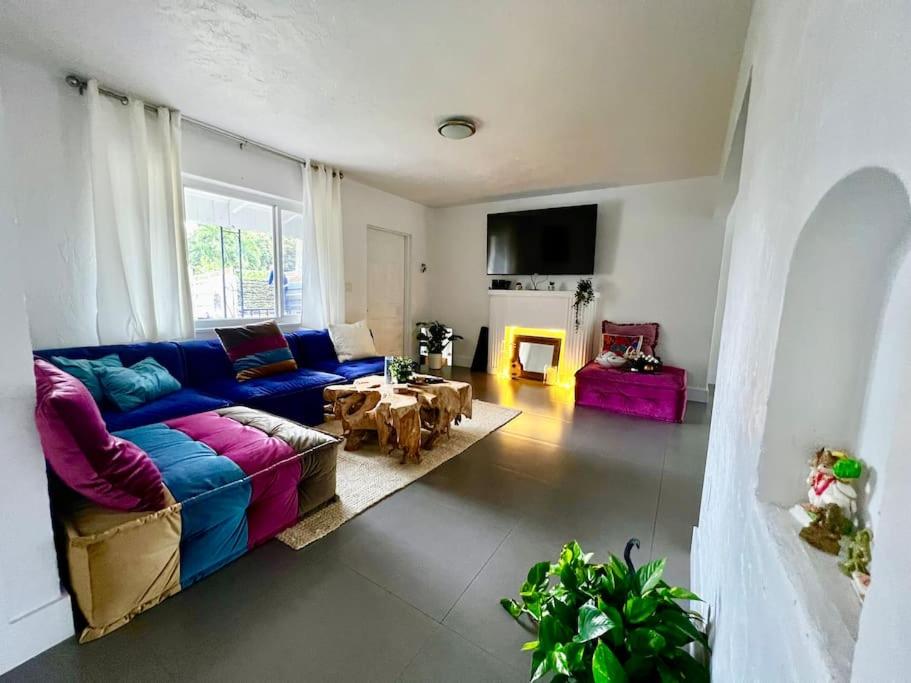 Three-Bedroom House photo 1