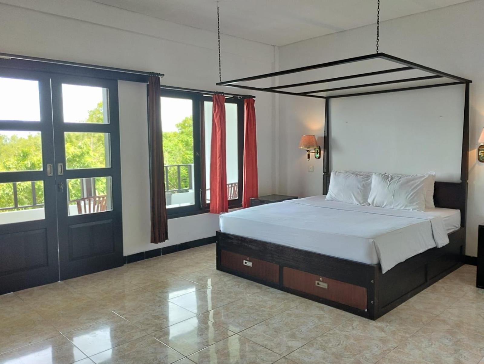 Budget Double Room photo 1