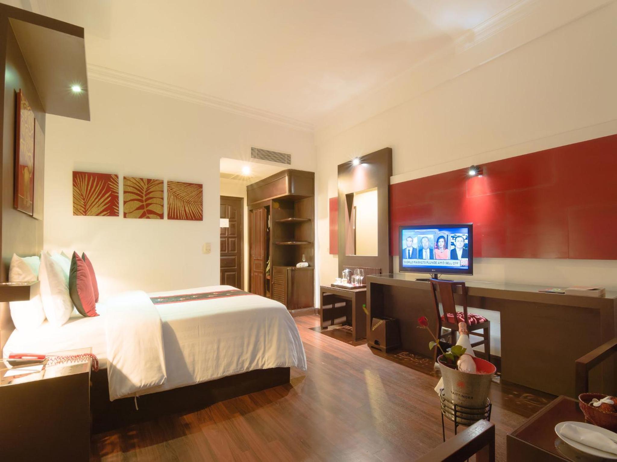 Deluxe Double Room - Photo 1