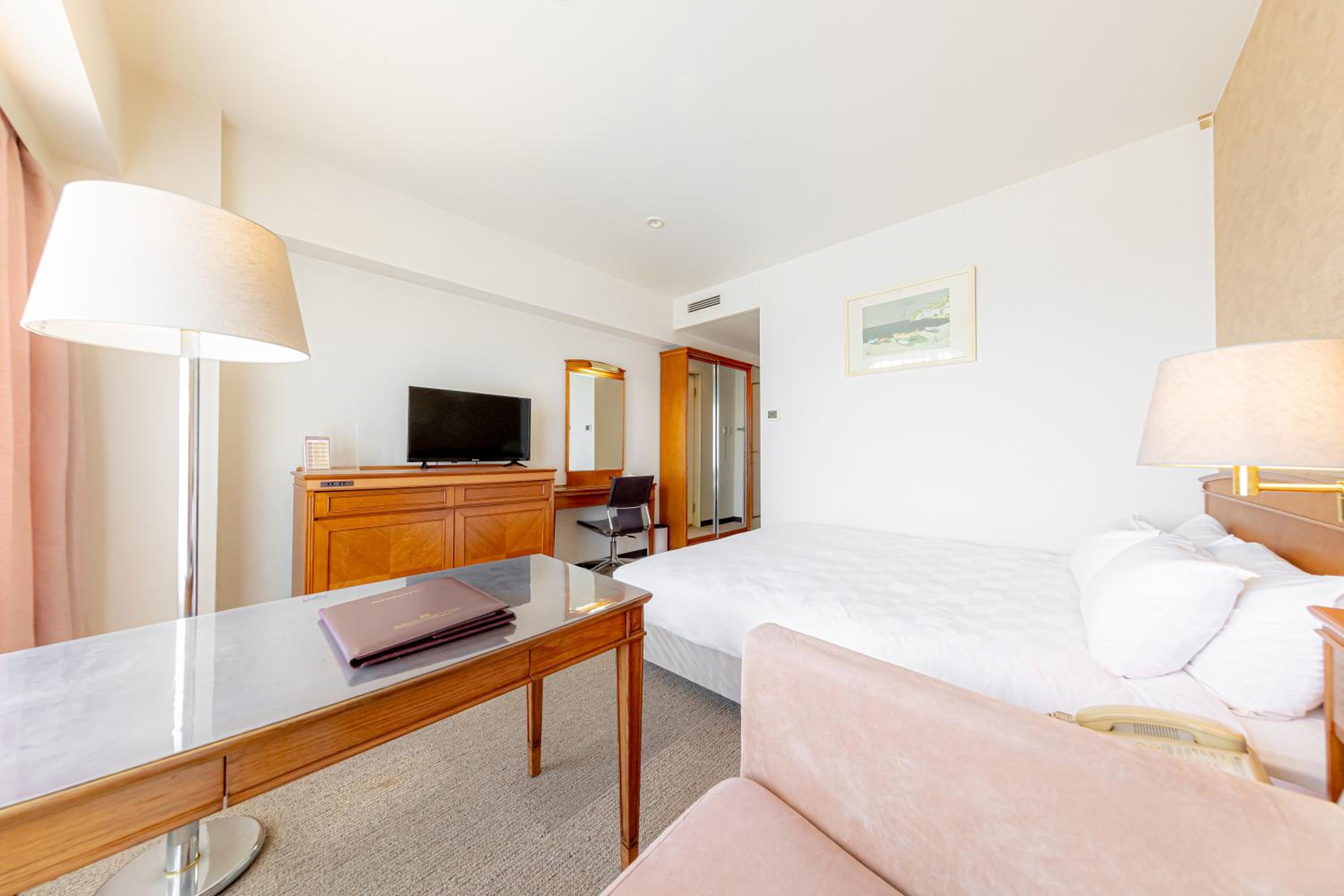 Superior Double Room - Non-Smoking - Photo 6