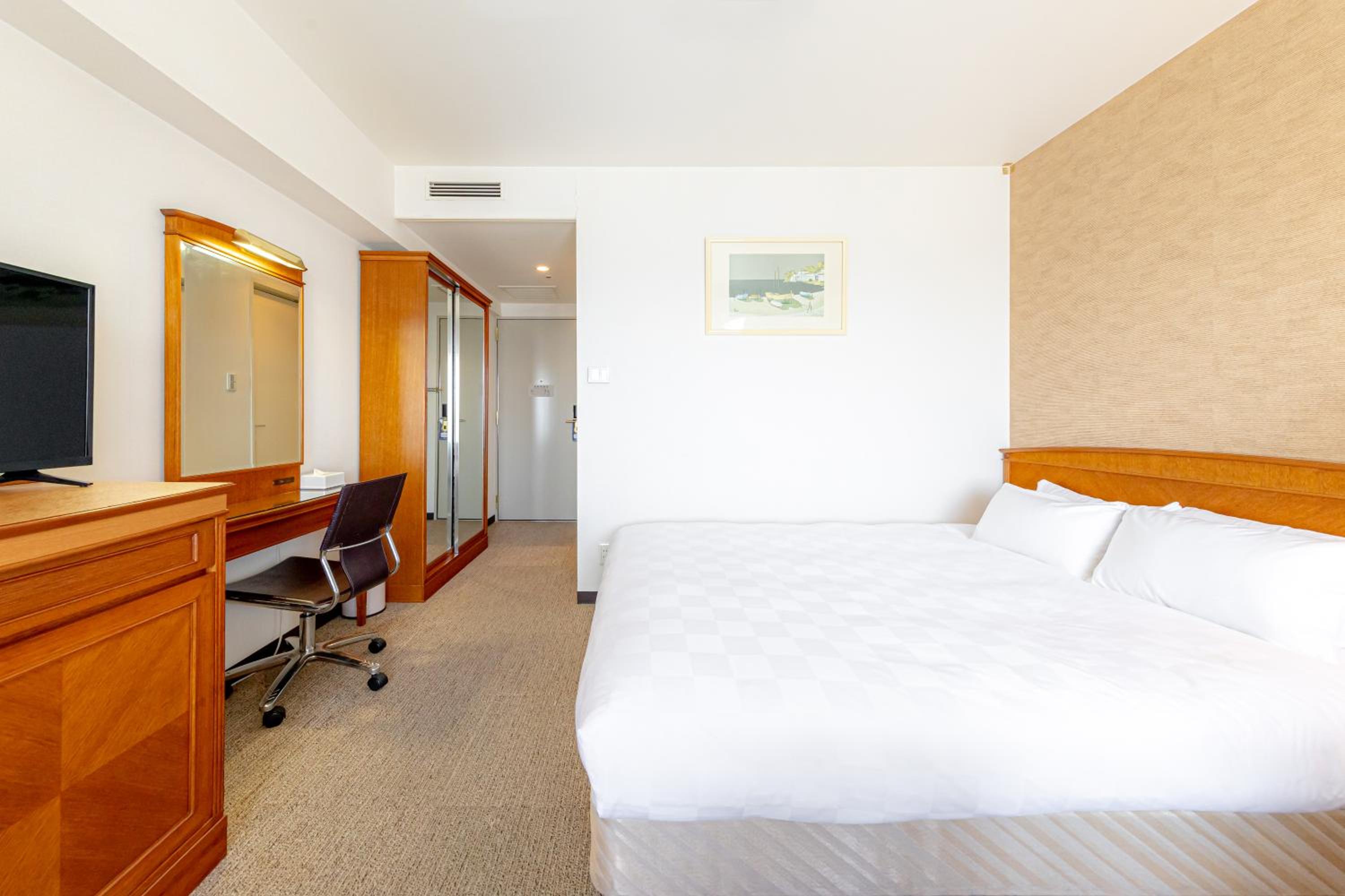 Superior Double Room - Non-Smoking - Photo 4