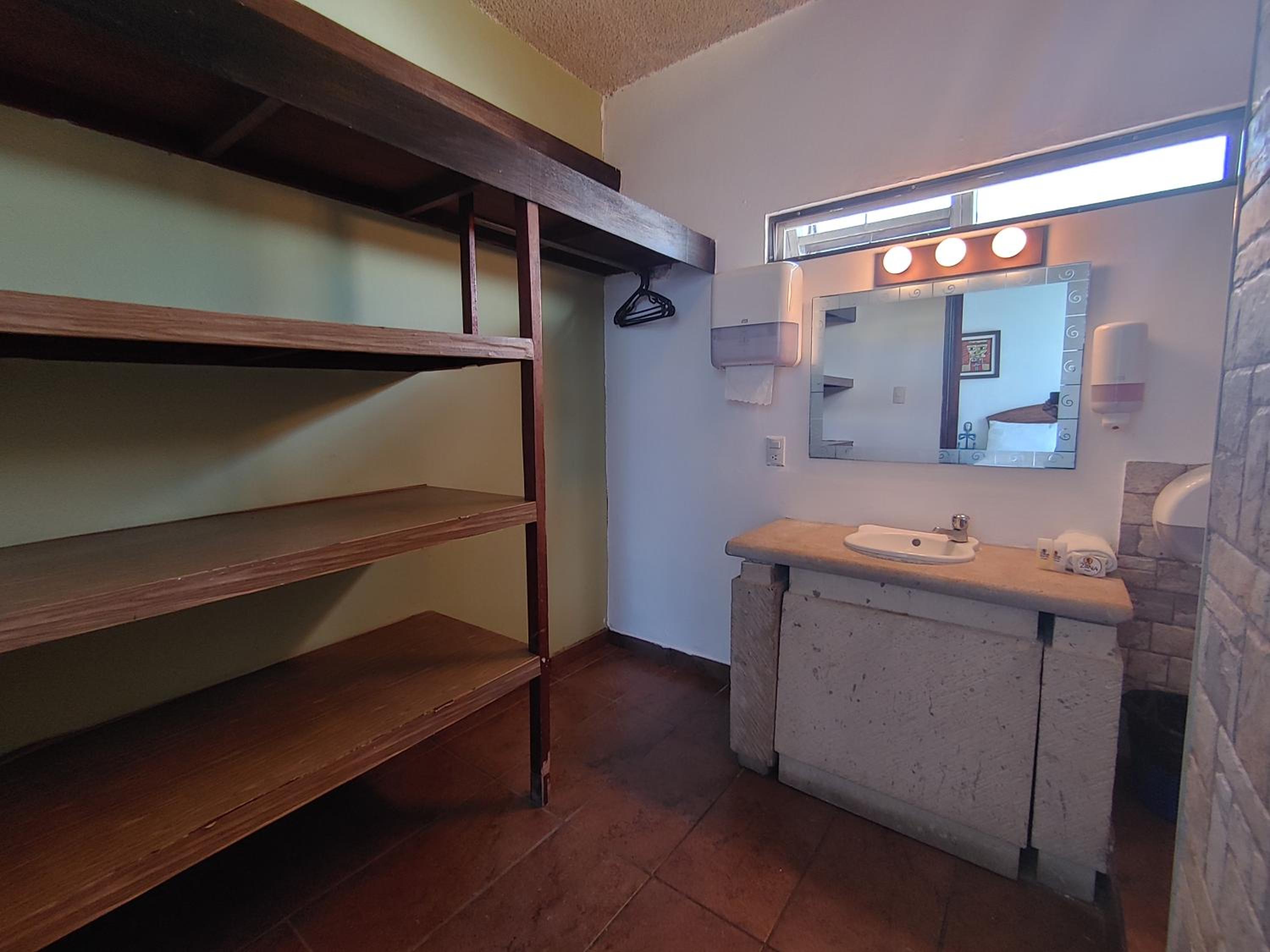 Superior Double Room with Two Double Beds photo 2