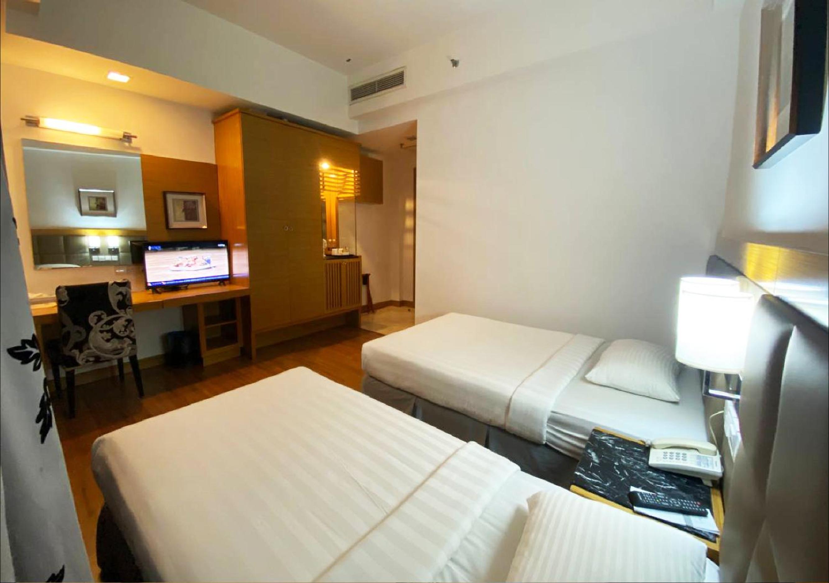 Superior Twin Room