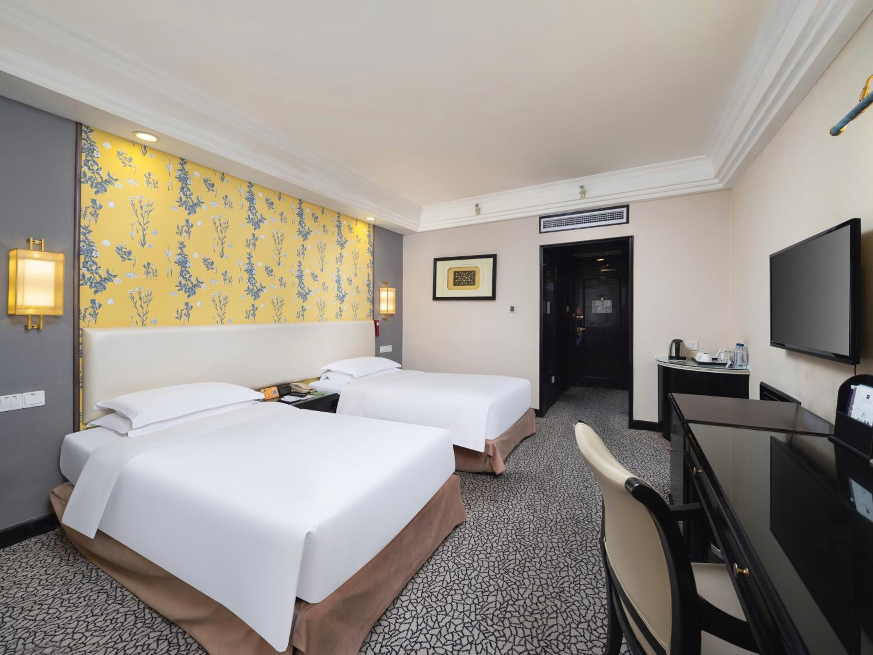 Superior Twin Room(6th - 8th Floor) photo 2